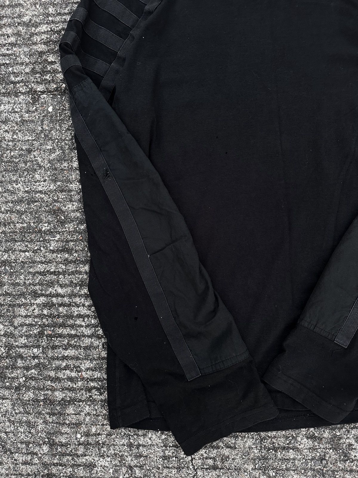 Helmut Lang Helmut Lang 1999 L/S Strapped Military T-Shirts Size US M / EU 48-50 / 2 - 12 Thumbnail