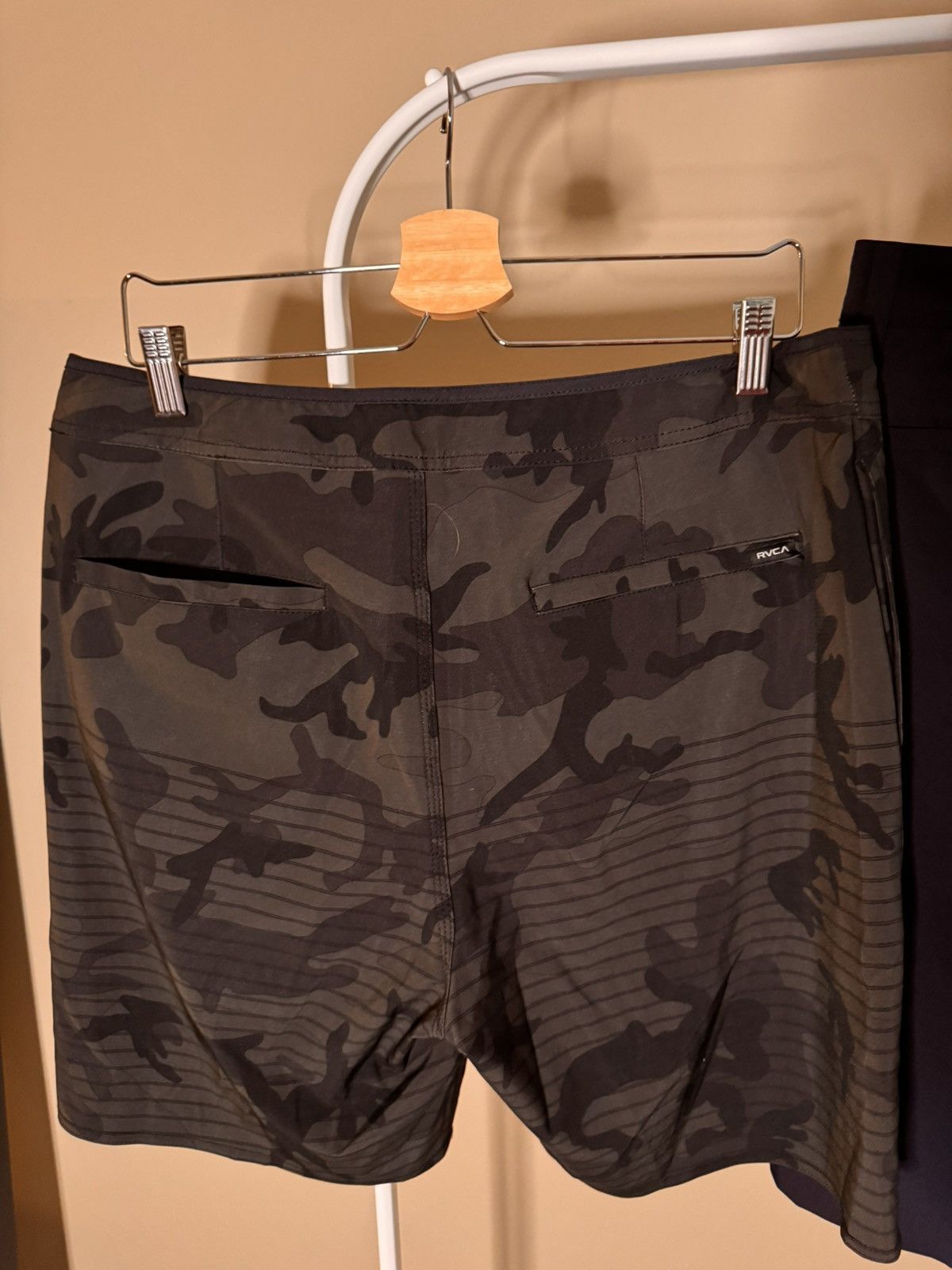 Adidas 3 Pairs of Mens Golf Shorts Size US 36 / EU 52 - 7 Thumbnail