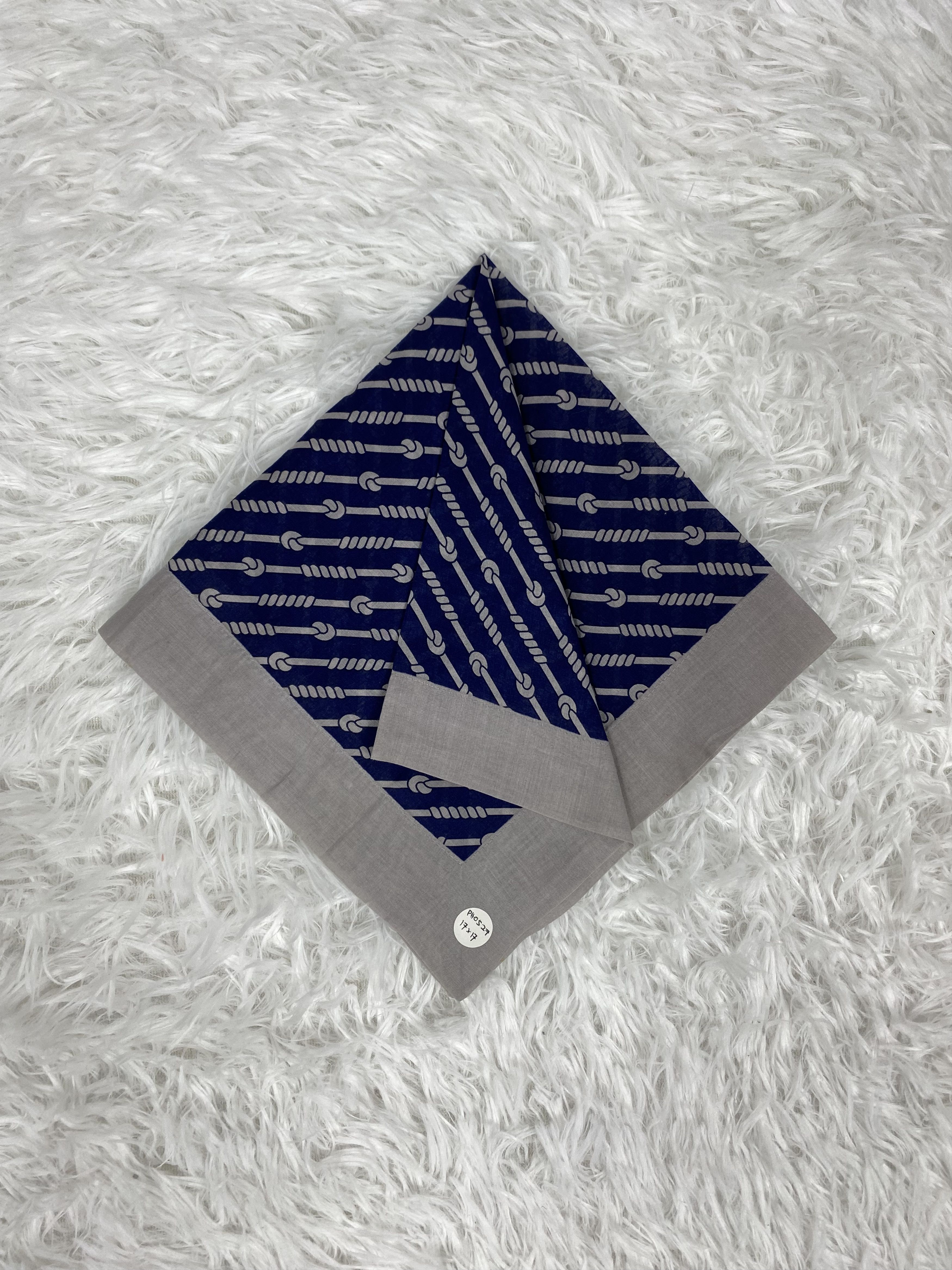 Vintage Vintage Vivienne Westwood Handkerchief Neckerchief PH0527 Size ONE SIZE - 1 Thumbnail