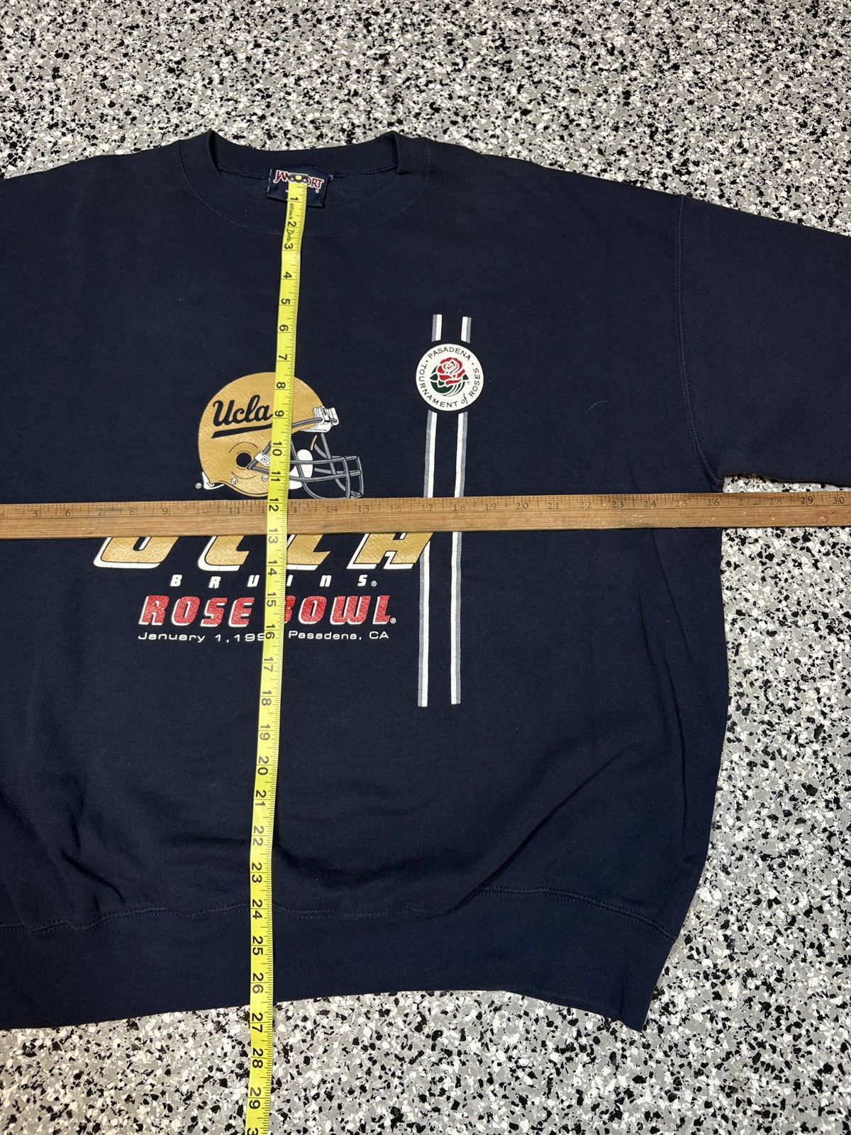 NCAA Vintage 2000s Jansport UCLA Rose Bowl Sweater Size XL 0571 Size US XL / EU 56 / 4 - 6 Thumbnail