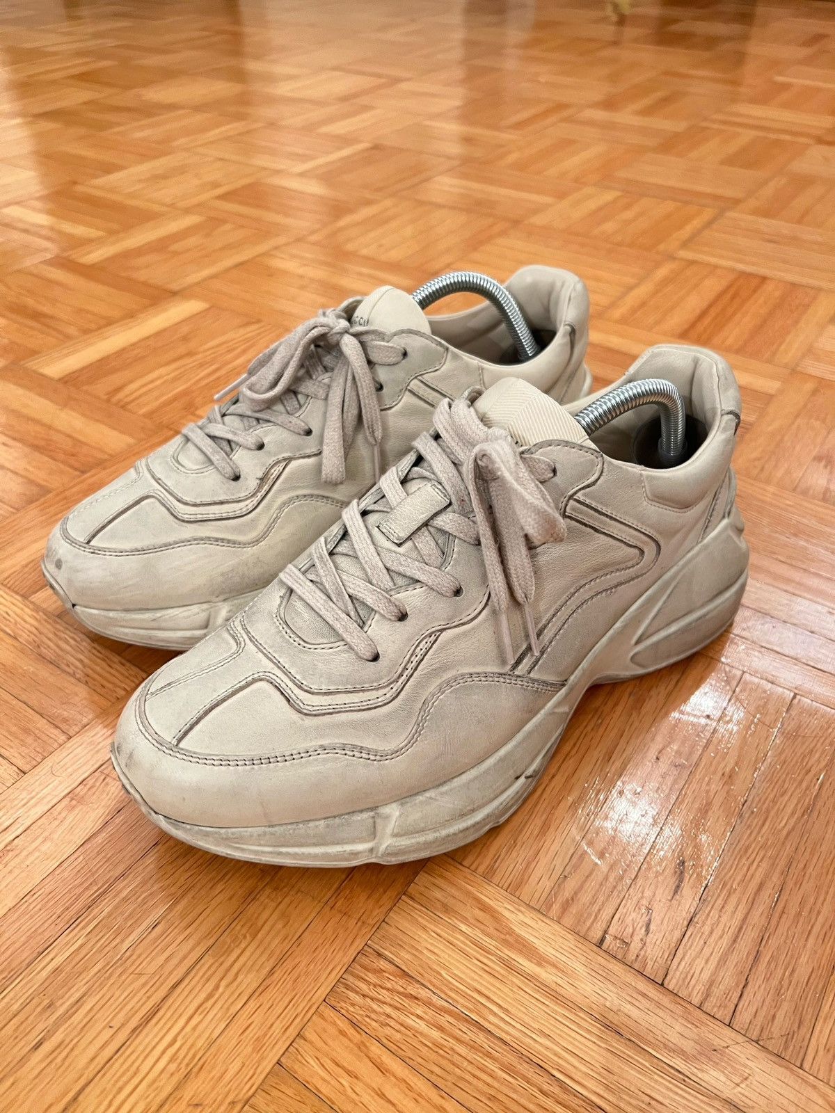 Gucci Gucci 7 Rhyton Distressed Ivoire Dirty Oversized Sneakers Size US 7 / EU 40 - 1 Thumbnail