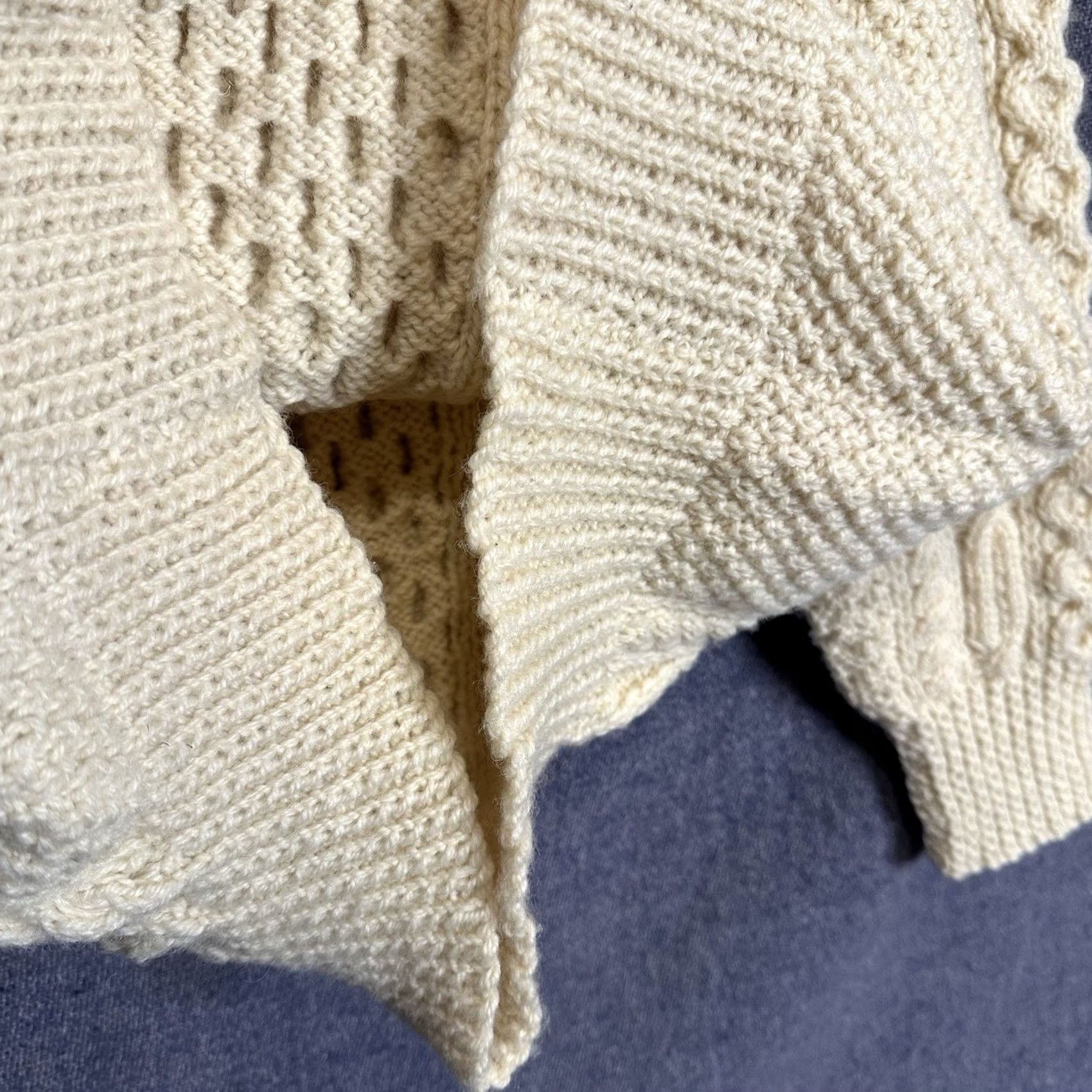 Vintage VINTAGE John Molloy Irish Aran Fisherman Wool Sweater Cream Adult L/XL Size US XL / EU 56 / 4 - 5 Thumbnail