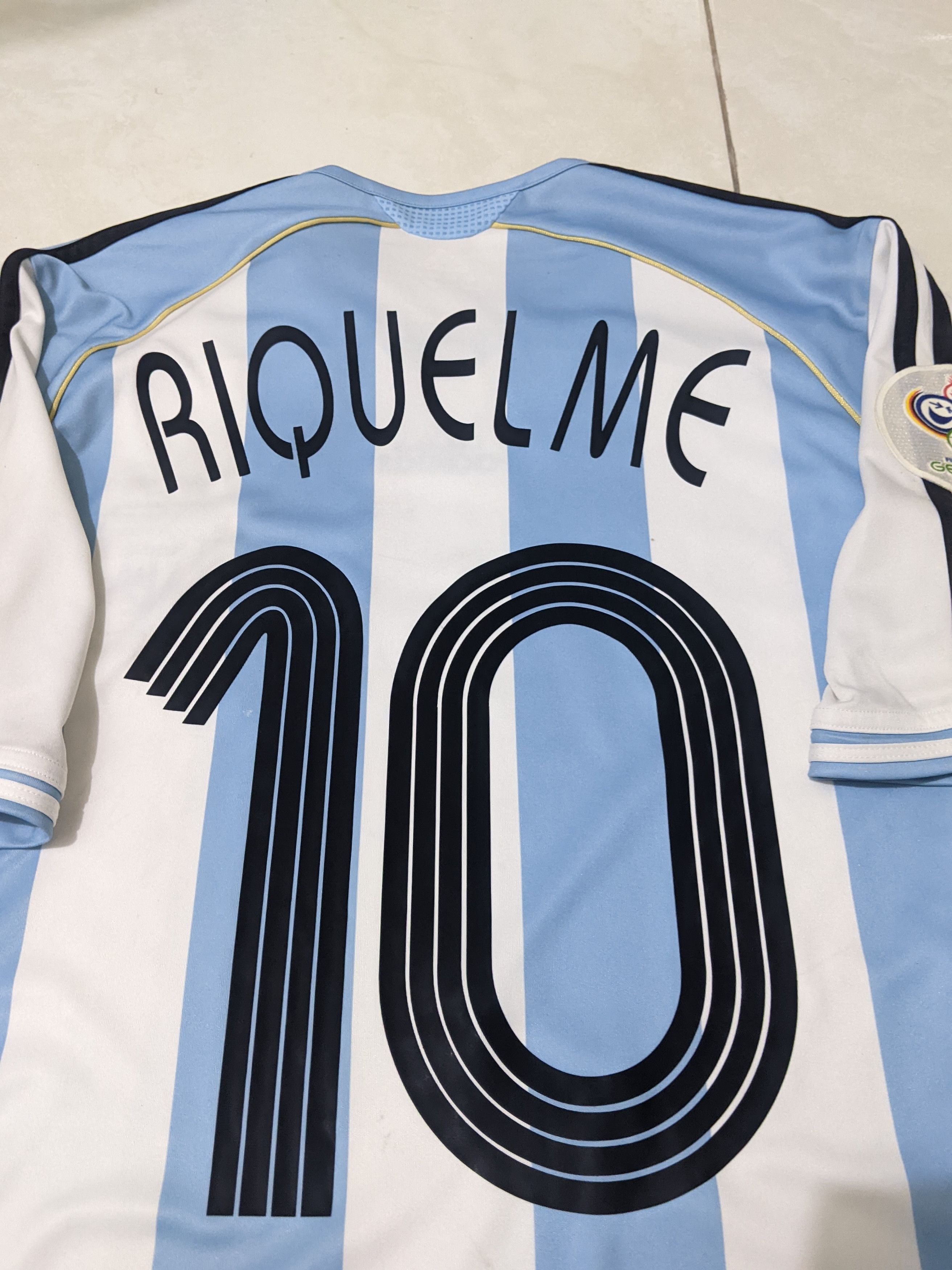 Adidas Jersey world cup 2006 home Riquelme football shirt Size US M / EU 48-50 / 2 - 4 Thumbnail