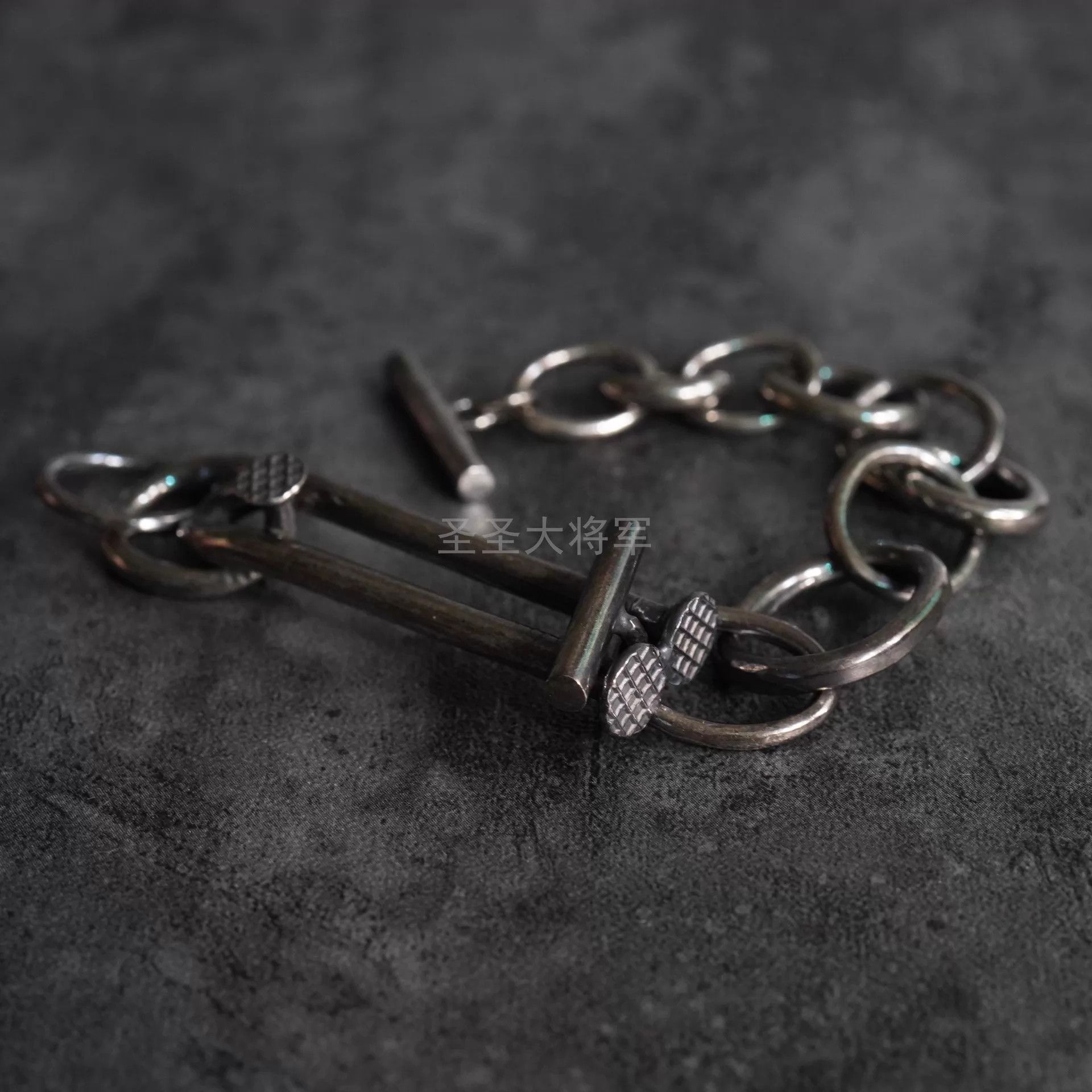 Guidi Guidi Distressed Double Nail Silver M-18 Bracelet Size ONE SIZE - 6 Thumbnail