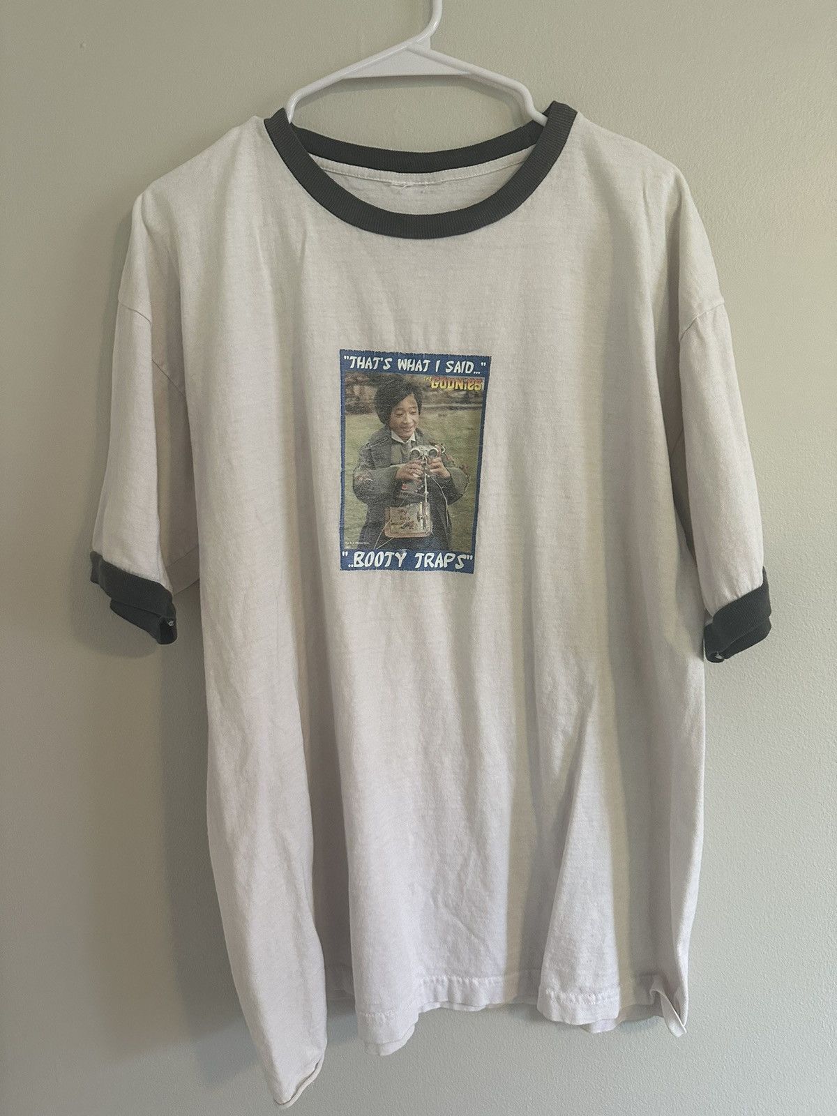 Vintage 1985 The Goonies Booty Trap Tee Size US XL / EU 56 / 4 - 1 Thumbnail