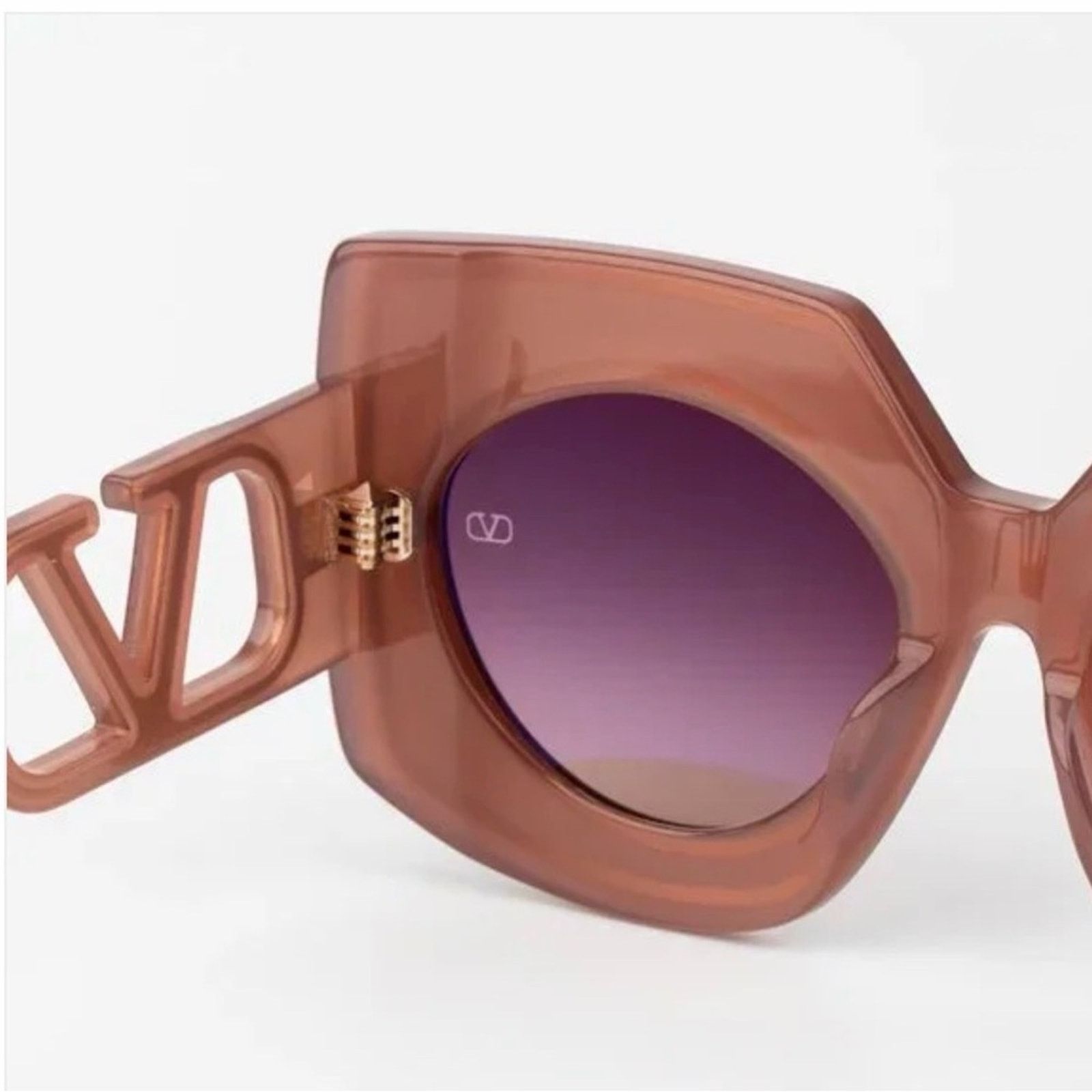 New! Valentino V SOUL VLS 127B Brown Sunglasses, Authentic