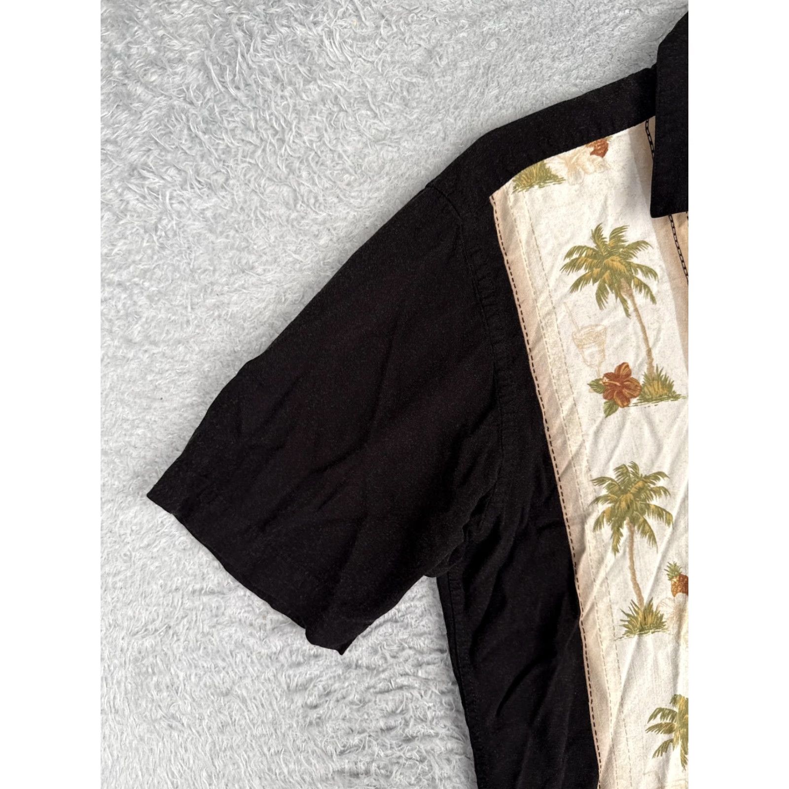 Basic Editions VINTAGE Basic Editions Shirt Mens M Black Hawaiian Short Sleeve Button Up Tropical Size US M / EU 48-50 / 2 - 3 Thumbnail