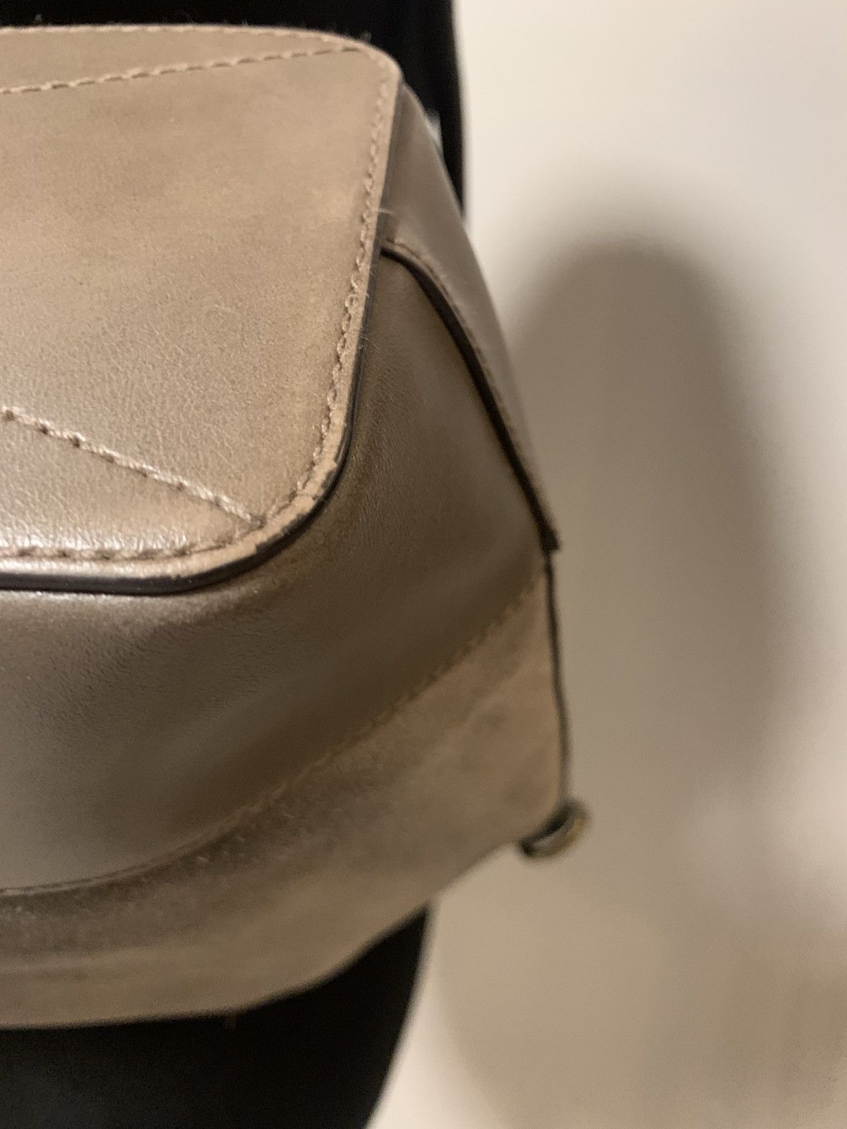 Polo Ralph Lauren Polo Ralph Lauren Tote Handbag Beige in Taupe Suede Size ONE SIZE - 13 Thumbnail