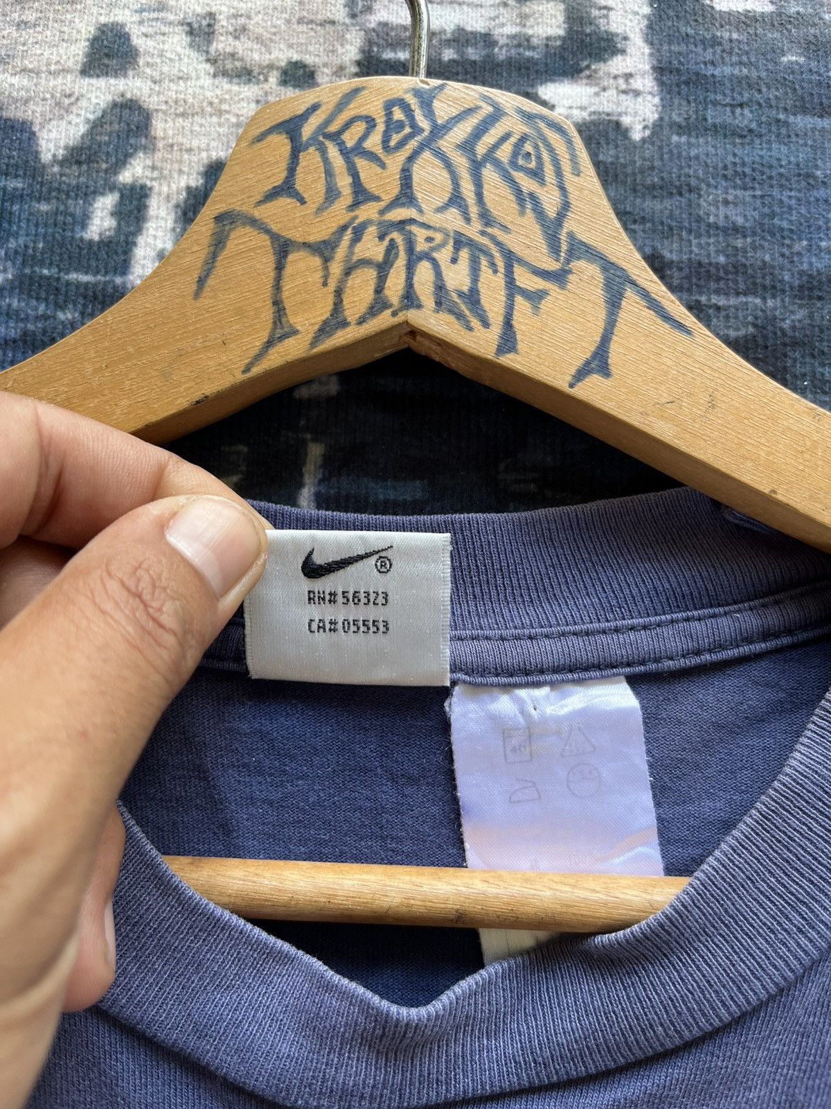 Nike 🔥RARE Vintage Nike Soccer Worldwide Big Logo 90s Tee Size US M / EU 48-50 / 2 - 6 Thumbnail