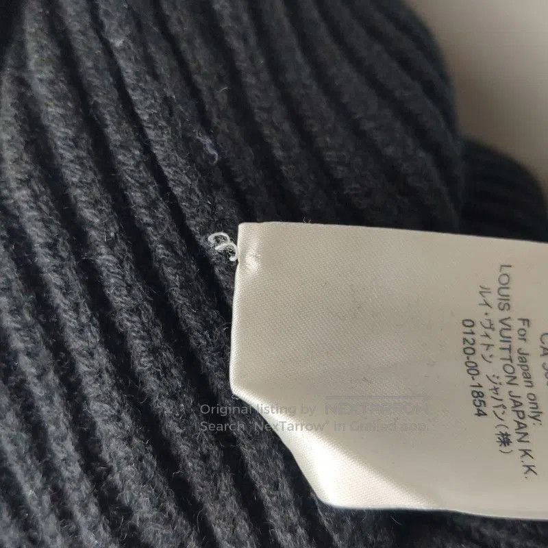 Louis Vuitton Louis Vuitton Black Logo Knit Sweater XS. Size US XS / EU 42 / 0 - 7 Thumbnail