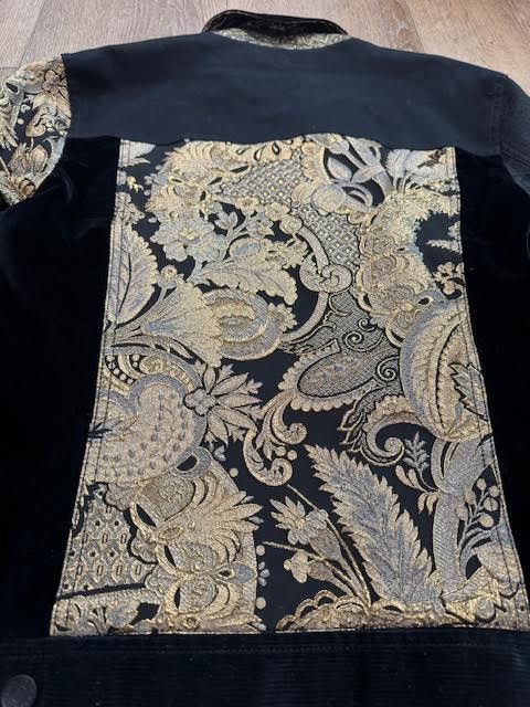 Dolce & Gabbana Dolce & Gabanna Embellished jacket Size US M / EU 48-50 / 2 - 18 Thumbnail