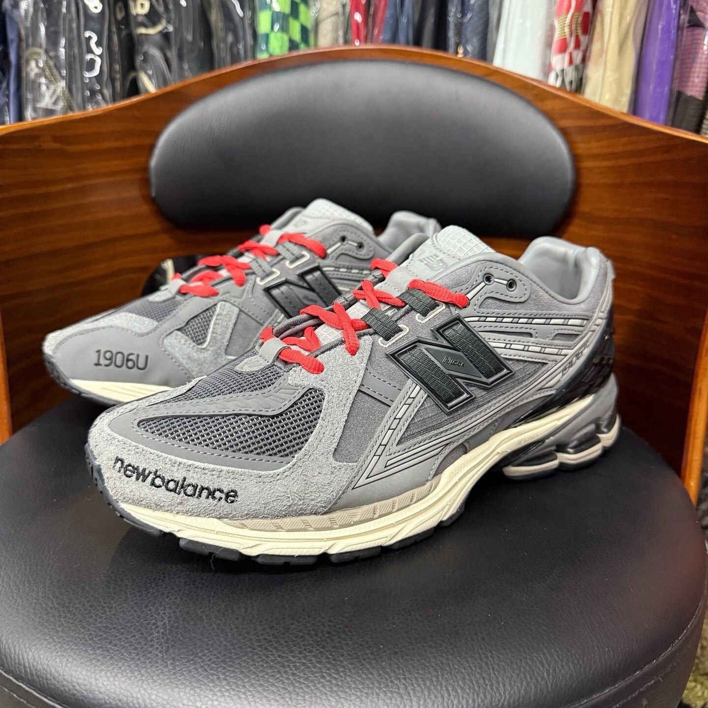New Balance New Balance Gray Lowtop Sneakers 42 Men Size US 9 / EU 42 - 1 Thumbnail