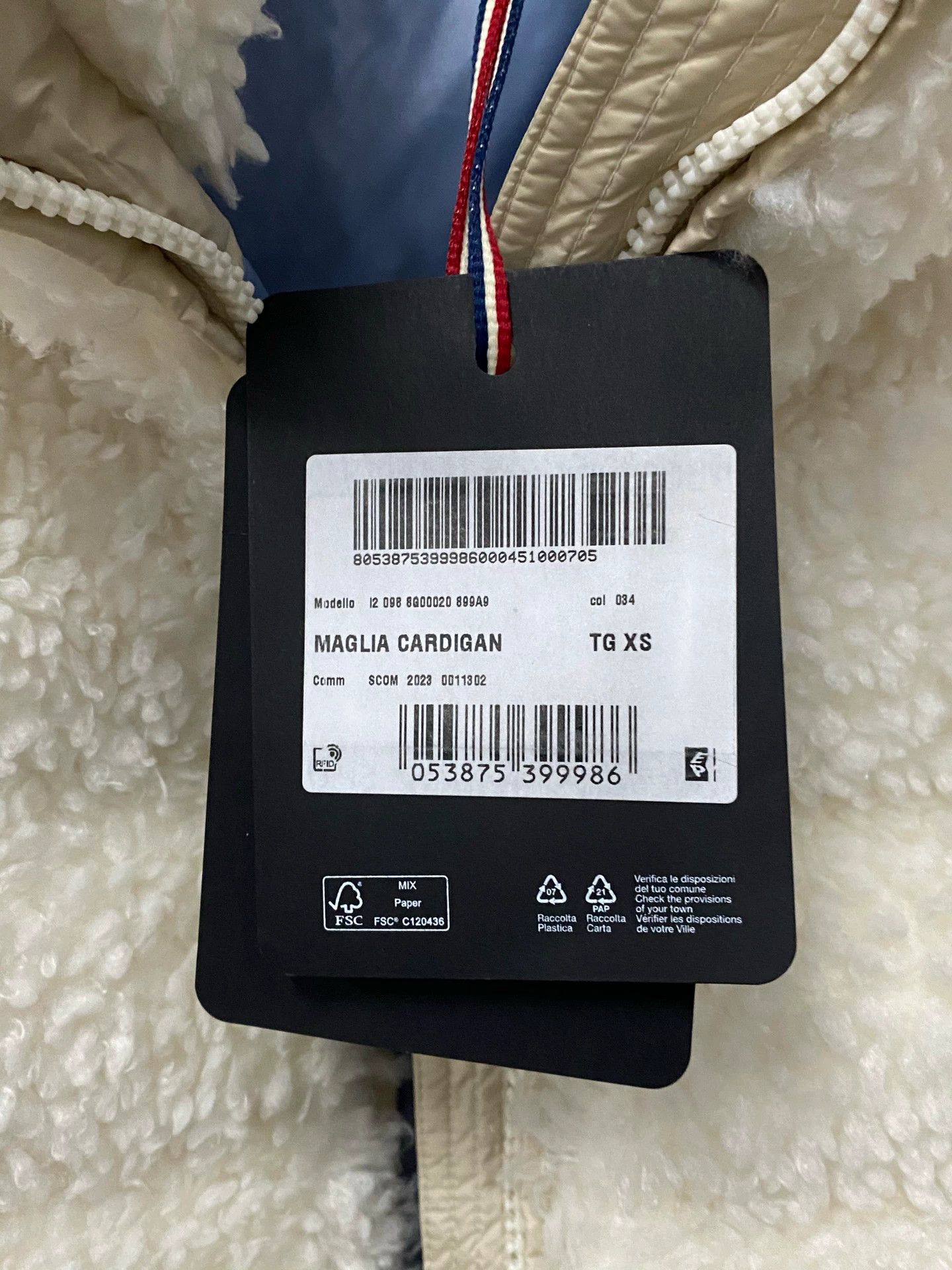Moncler Moncler Teddy Down Jacket XS New Size XS / US 0-2 / IT 36-38 - 8 Thumbnail