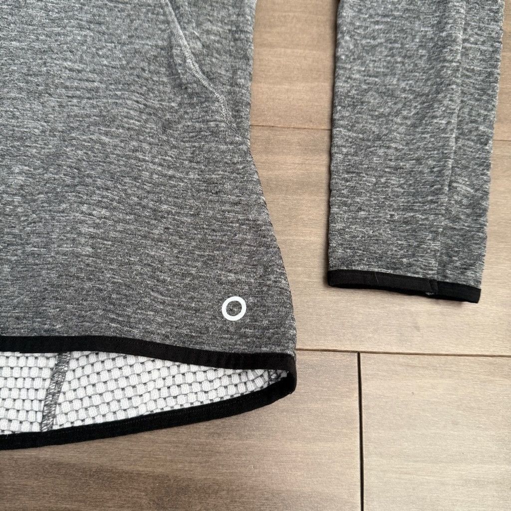 Marks & Spencer Marks & Spencer Goodmove Running Top medium Size M / US 6-8 / IT 42-44 - 2 Thumbnail