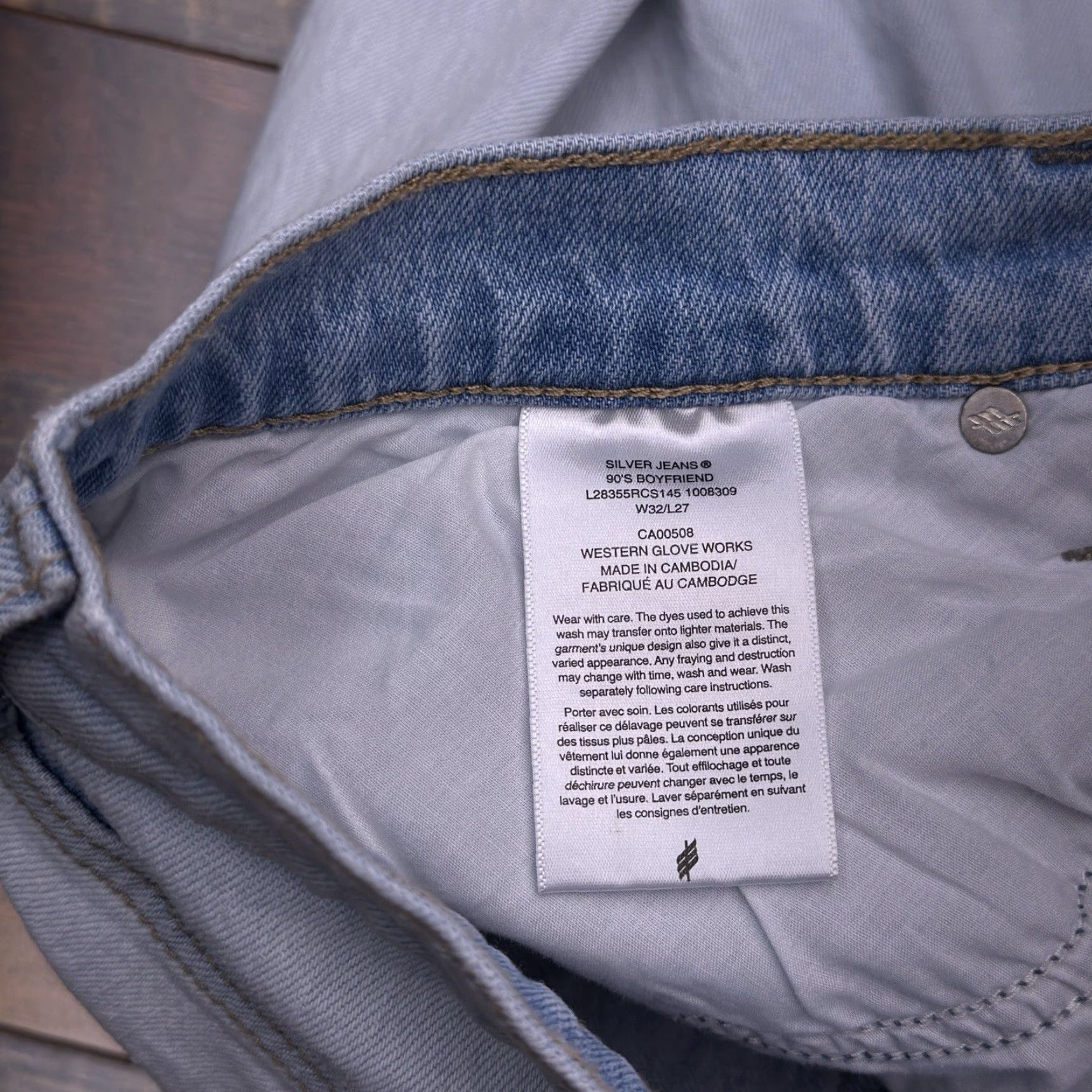 Silver Jeans Co. Silver 90s Boyfriend Jeans Womens 32x27 High Rise Distressed Jeans 90s Womens Blue Cotton Blend Denim Casual Classic Jeans Size 24" / US 00 / IT 34 - 6 Thumbnail