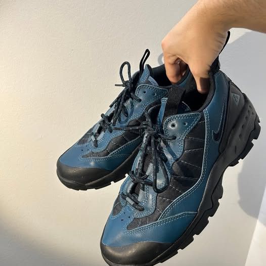 靴 NIKE ACG AIR CAIRNGORM US8 Nike ACG Air Cairngorm Low | Grailed