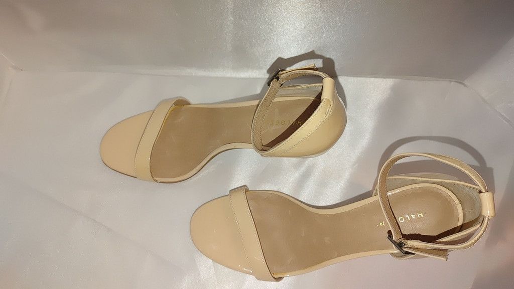 Halo Halogen Patent Leather Heels Size 8.5M Size US 8.5 / IT 38.5 - 3 Thumbnail