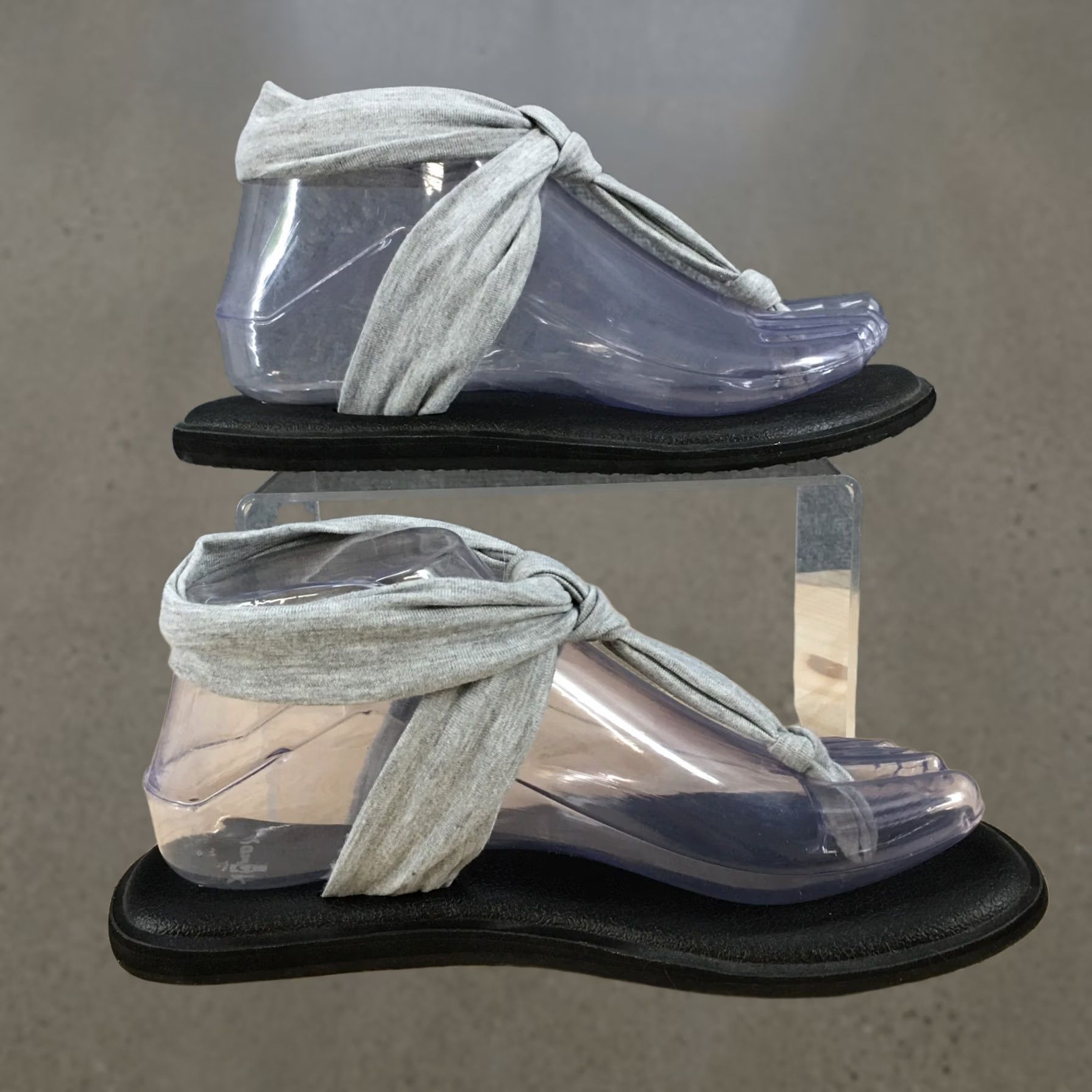 Sanuk Sanuk Sandals Womens 6 Yoga Sling Ella Slingback Gray Fabric Sandals Size US 6 / IT 36 - 1 Thumbnail