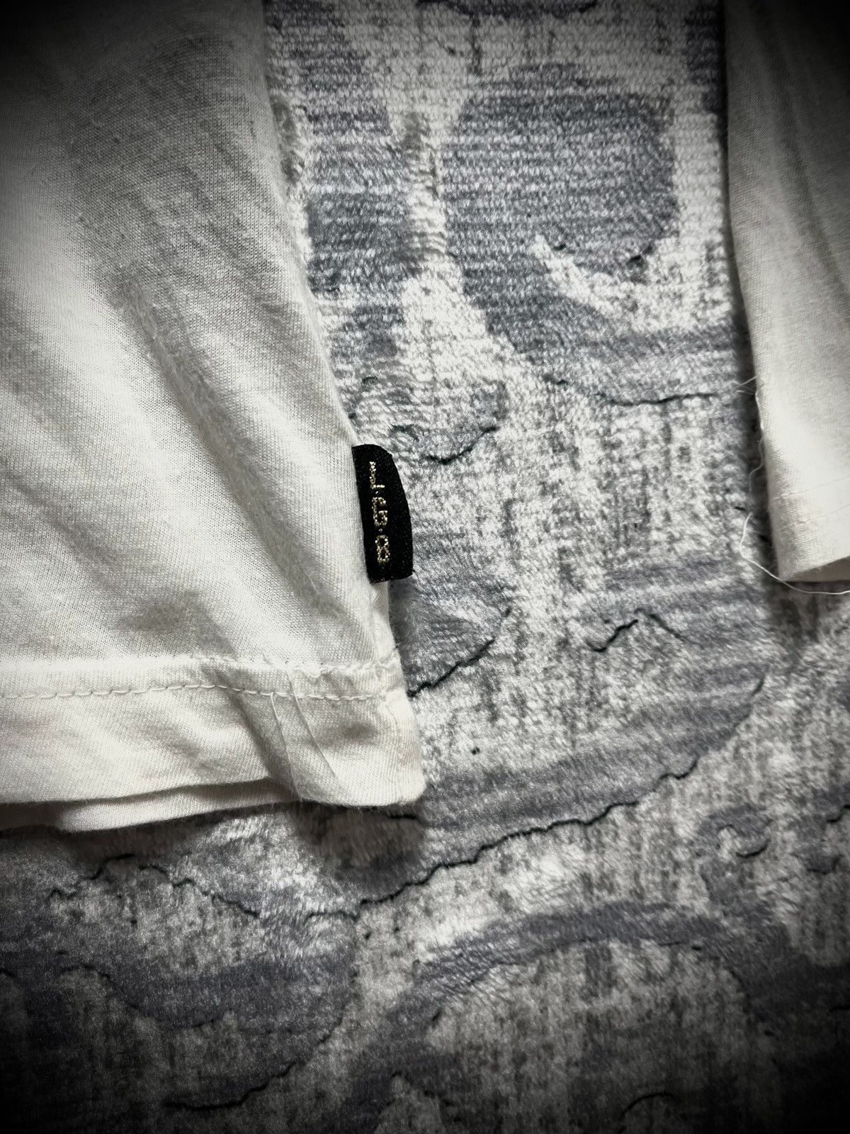 Le Grande Bleu (L.G.B.) L.G.B Burning Away Longsleeve Size US L / EU 52-54 / 3 - 5 Thumbnail