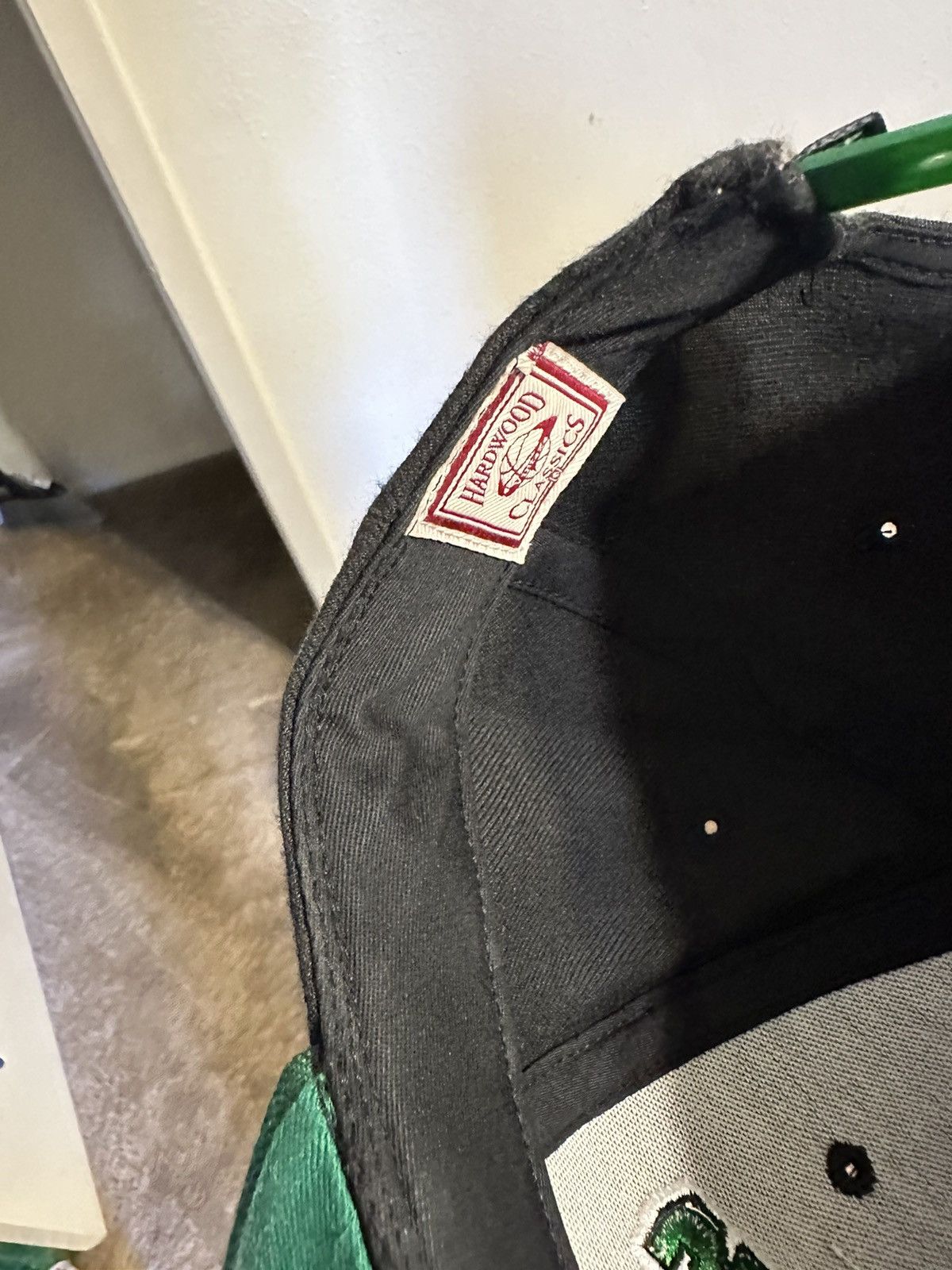NBA × Vintage Vintage NBA Dallas Mavericks “old school green” hat 00s Size ONE SIZE - 9 Thumbnail