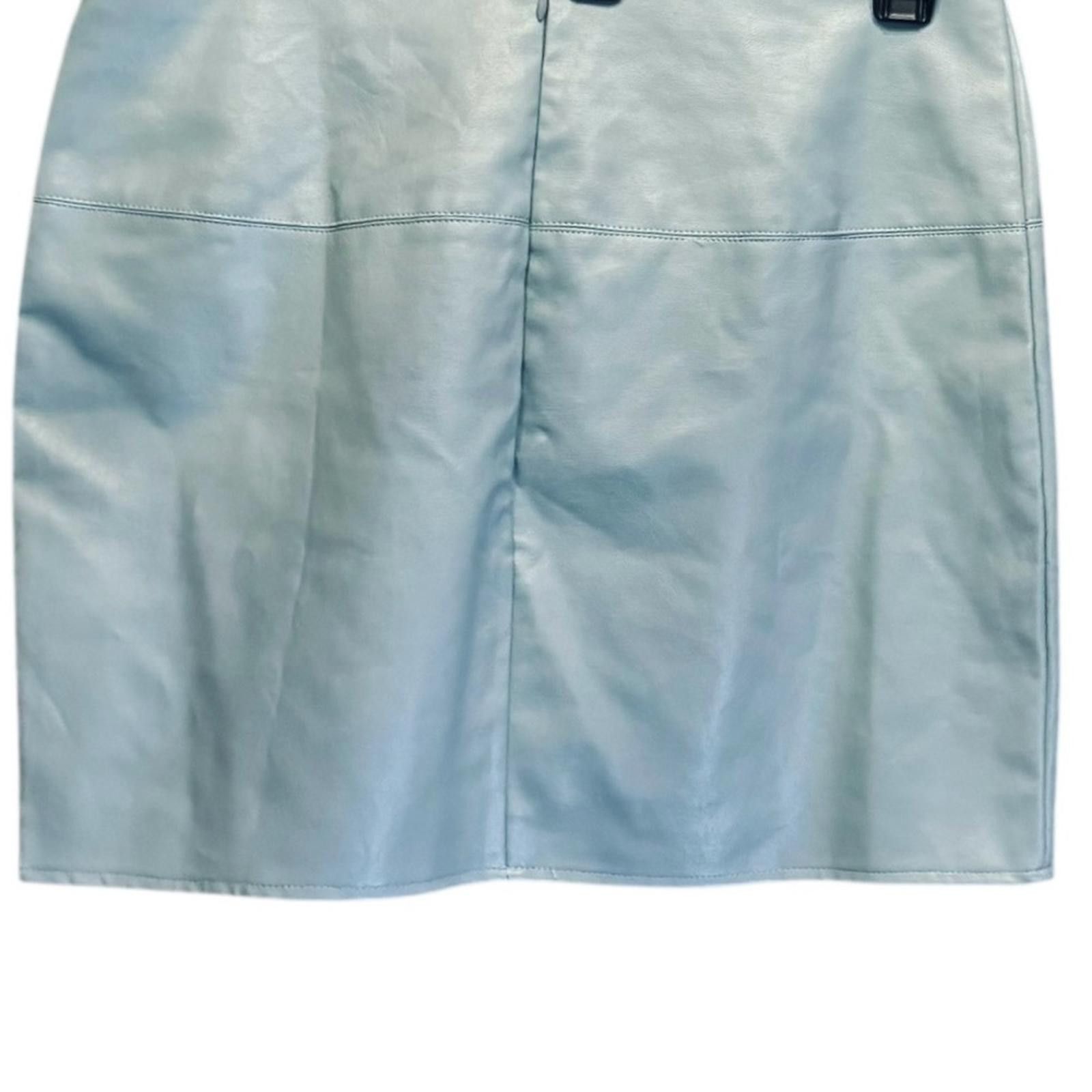 Designer NWT. Missguided. Blue PU Mini Skirt. Size 8. Size 30" / US 8 / IT 44 - 10 Thumbnail