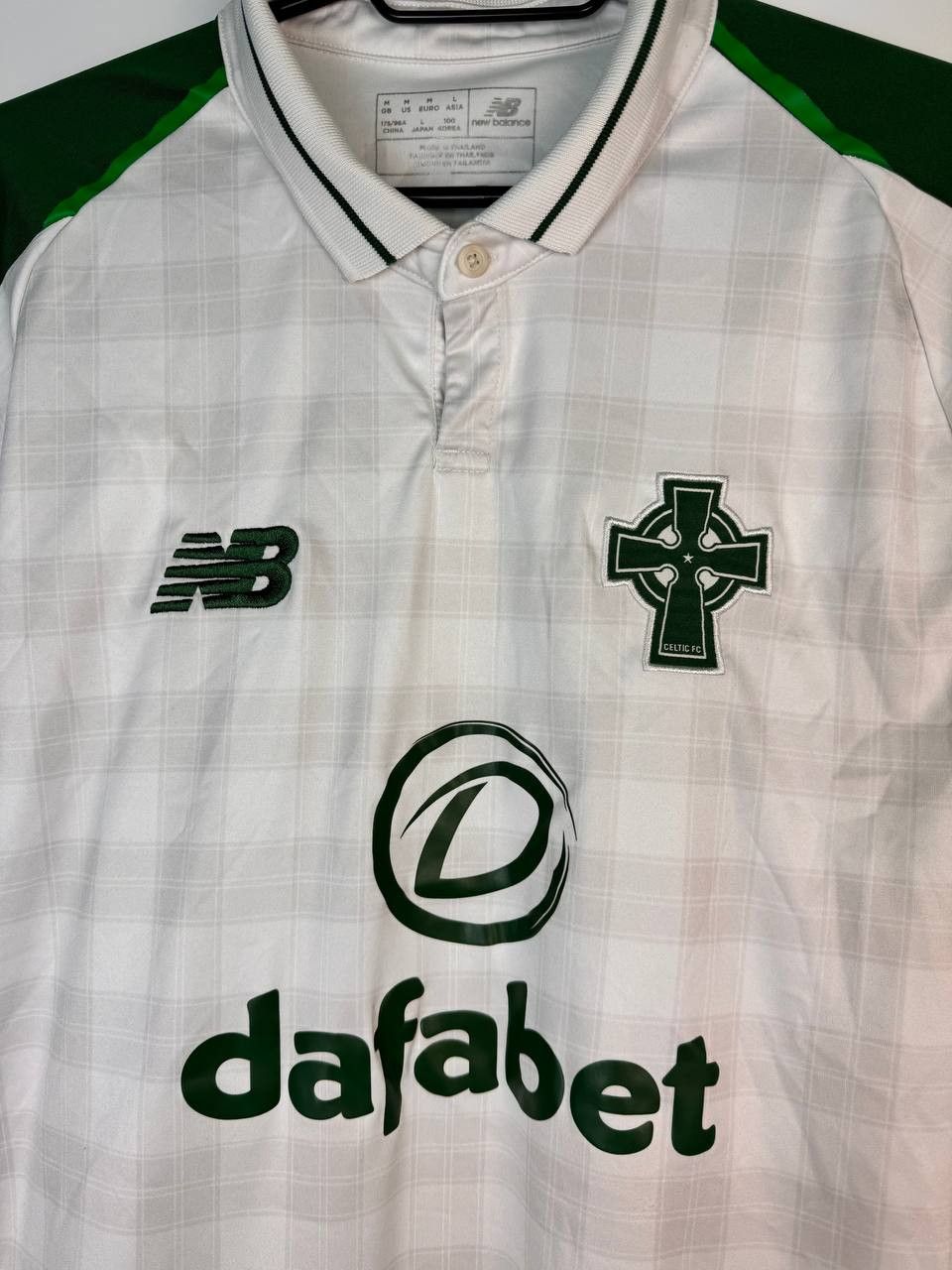 New Balance CELTIC 2018/2019 AWAY FOOTBALL SHIRT SOCCER JERSEY Size US M / EU 48-50 / 2 - 3 Thumbnail