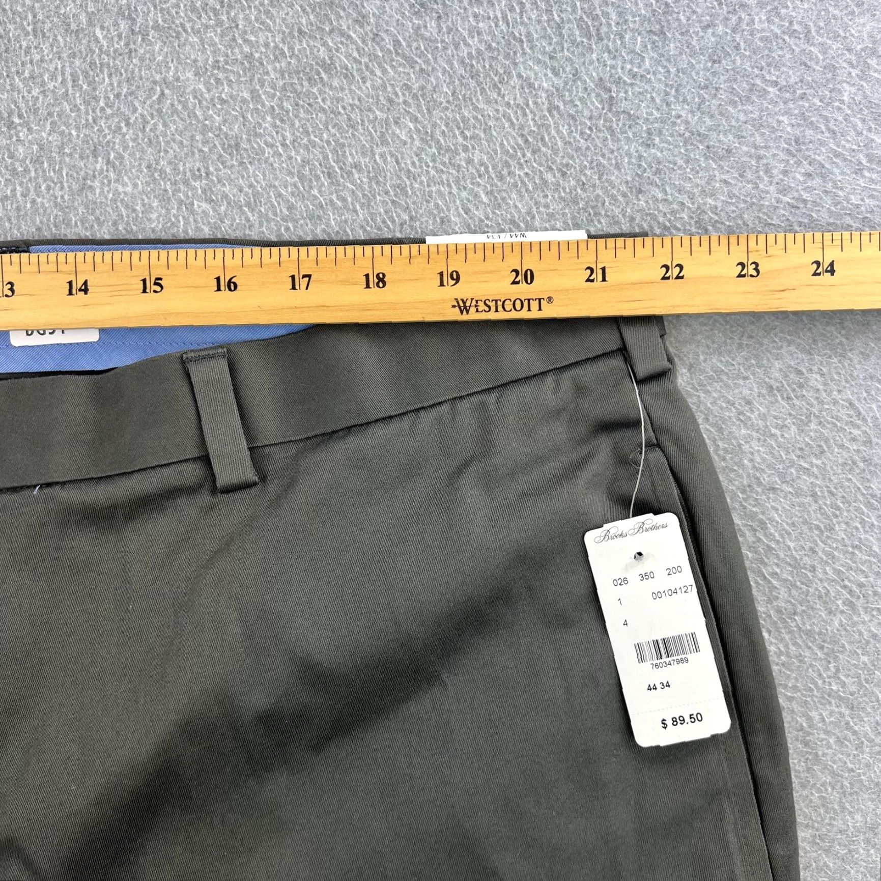 Brooks Brothers Brooks Brothers Pants Mens 44x34 Gray Advantage Chino Light Stretch Casual Size US 44 / EU 60 - 2 Thumbnail