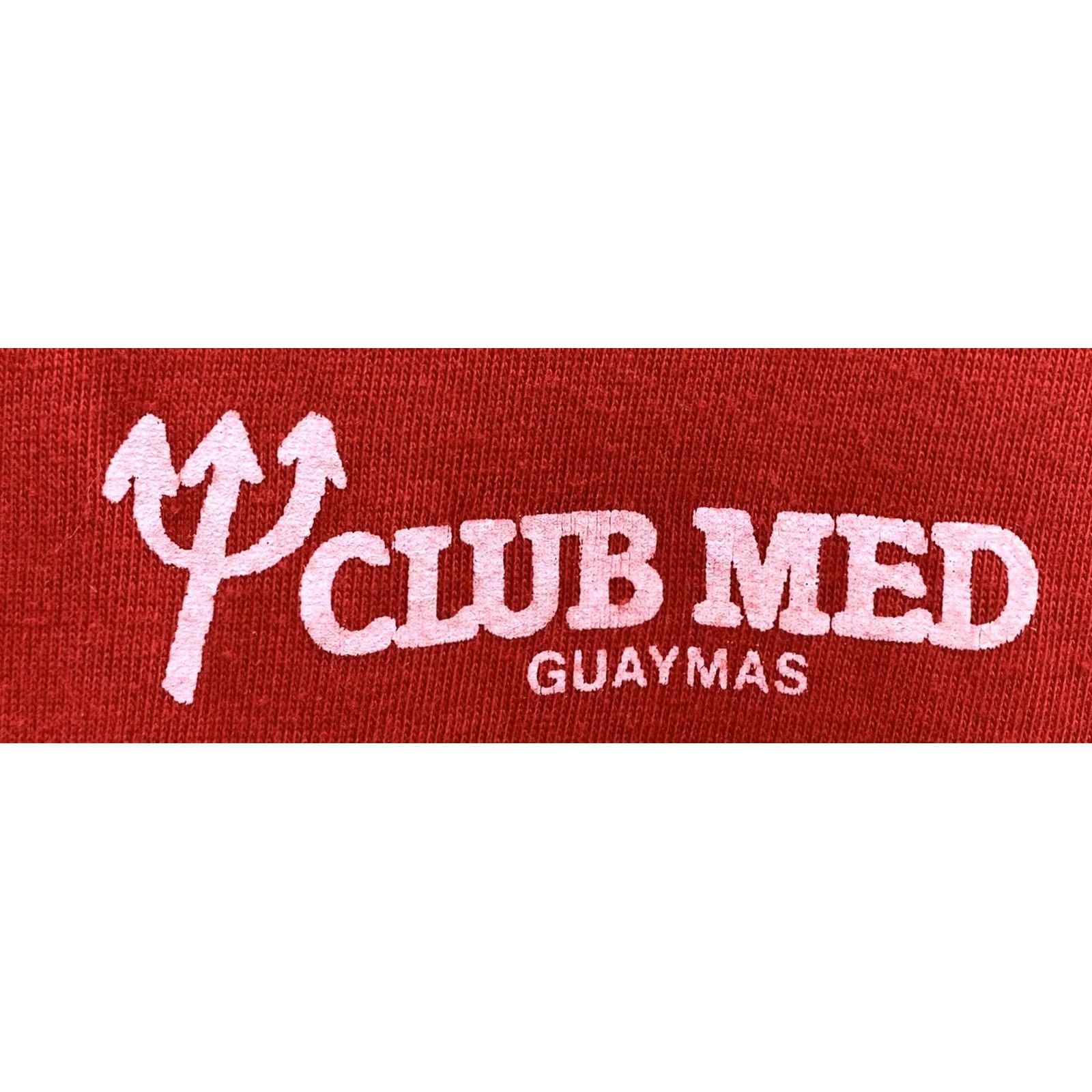 Vintage VINTAGE Club Med Guaymas T Shirt Graphic Print Short Sleeve Crew Neck Mens 38 Red Size US M / EU 48-50 / 2 - 3 Thumbnail