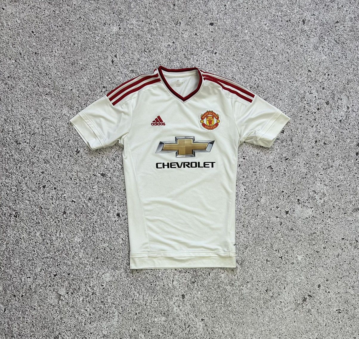 Adidas Adidas Manchester United 2015 2016 Away Soccer Jersey Size US S / EU 44-46 / 1 - 1 Thumbnail