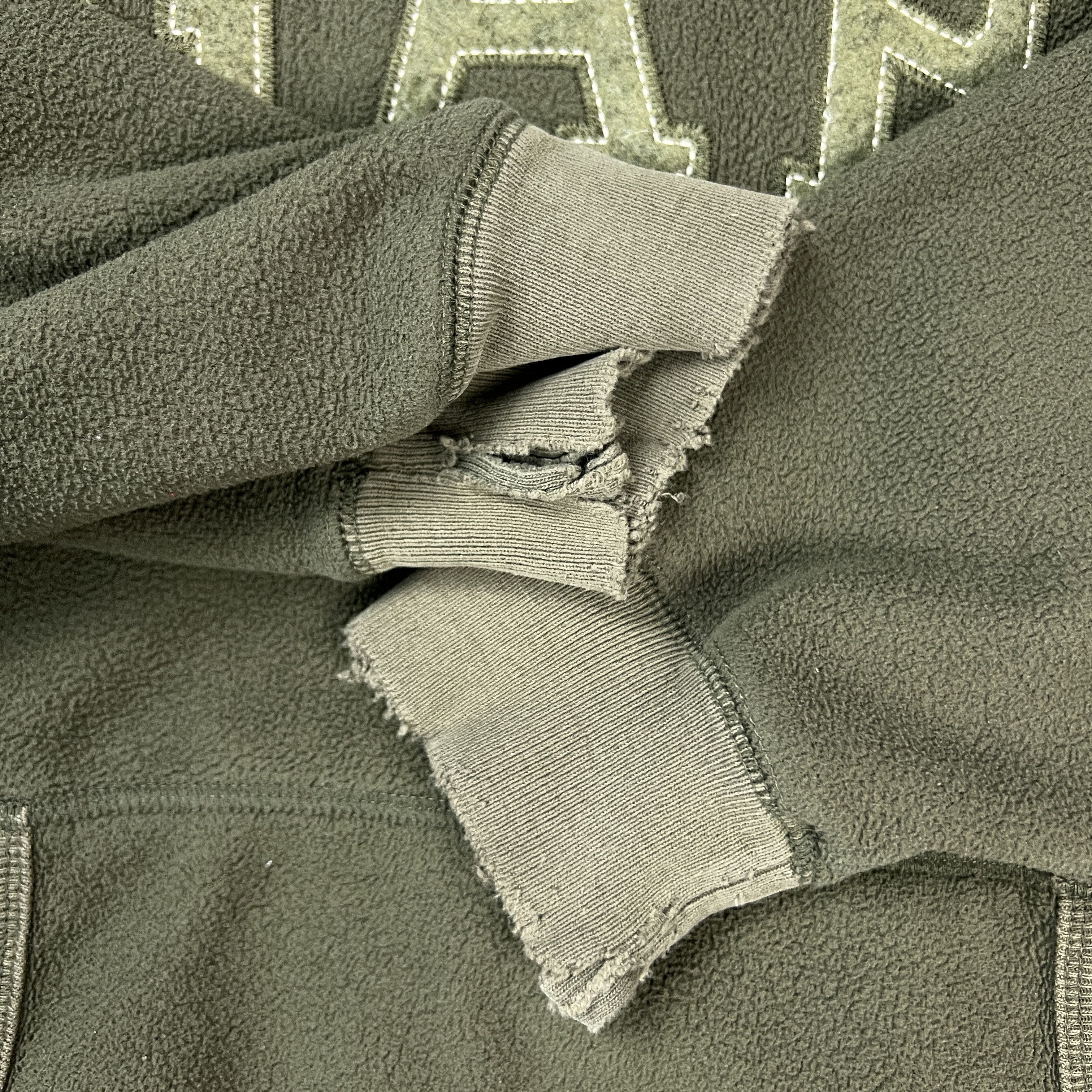 Gap Vintage Gap Hoodie Spell Out Outdoor Hood Sweater Y2K Fleece Size US M / EU 48-50 / 2 - 5 Thumbnail