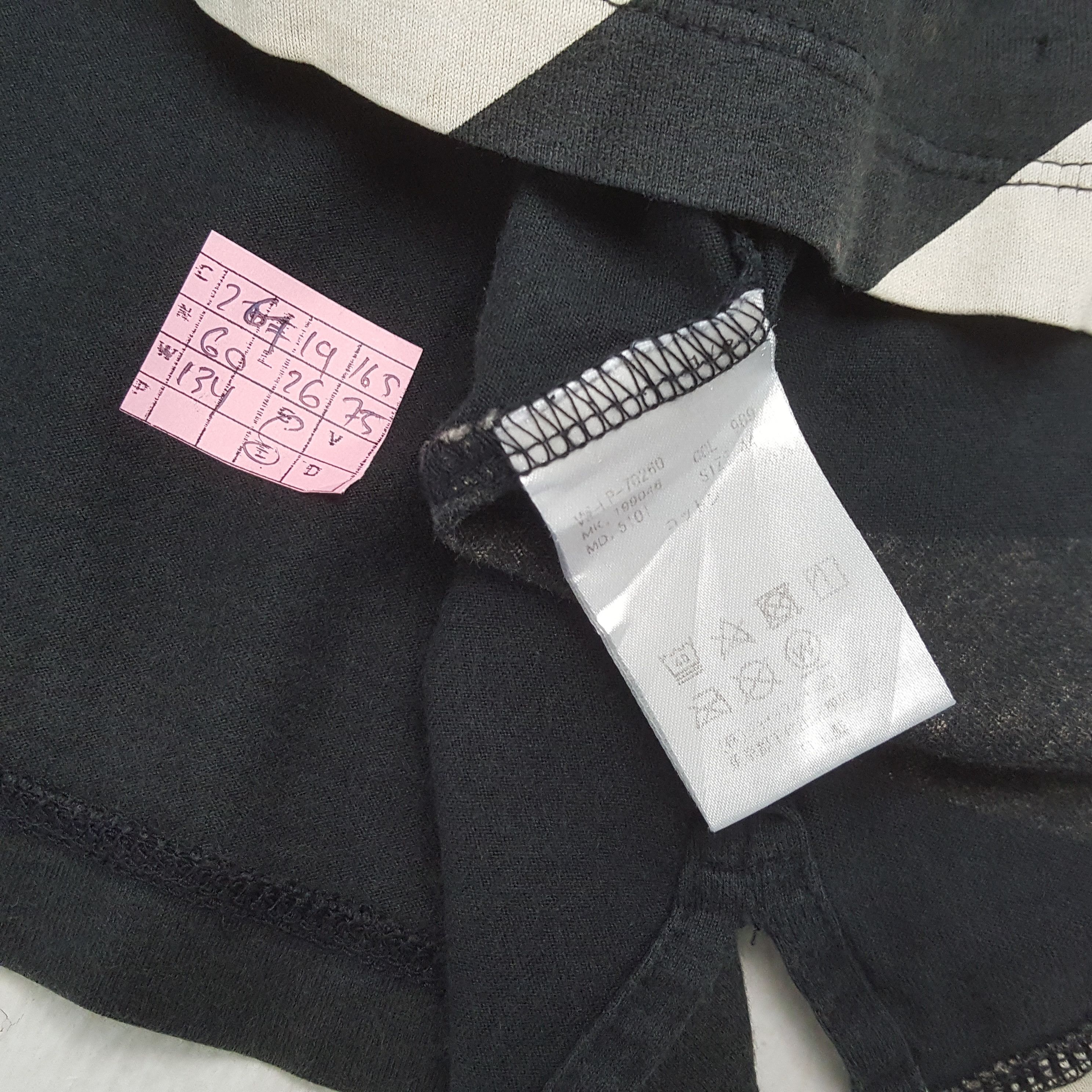 Vintage VIVIENNE WESTWOOD Designer Brand Fashion Style Tshirt Size US M / EU 48-50 / 2 - 4 Thumbnail