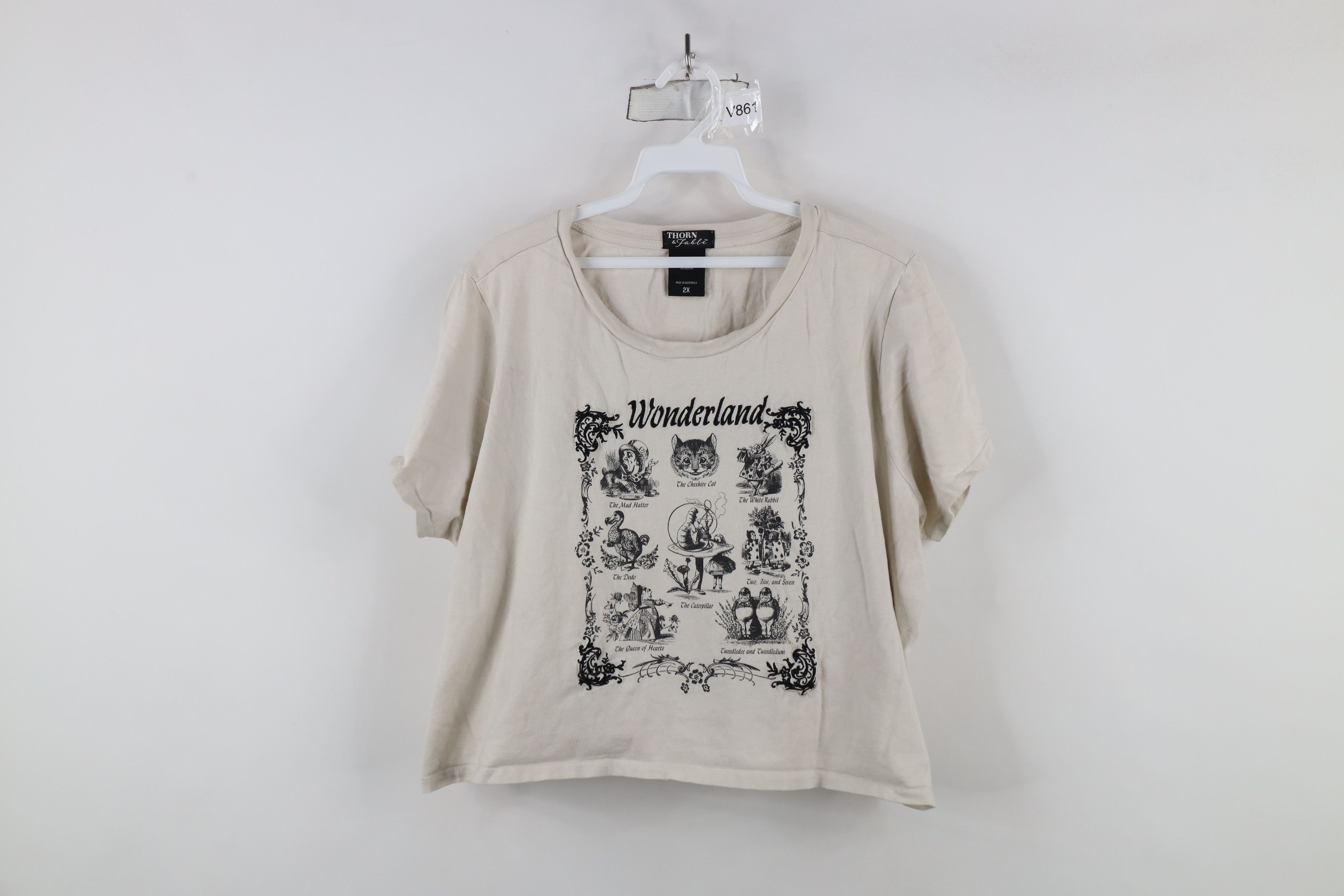 Vintage Thorn and Fable Cropped Alice In Wonderland T-Shirt Beige Size XXL / US 16-18 / IT 52-54 - 1 Thumbnail