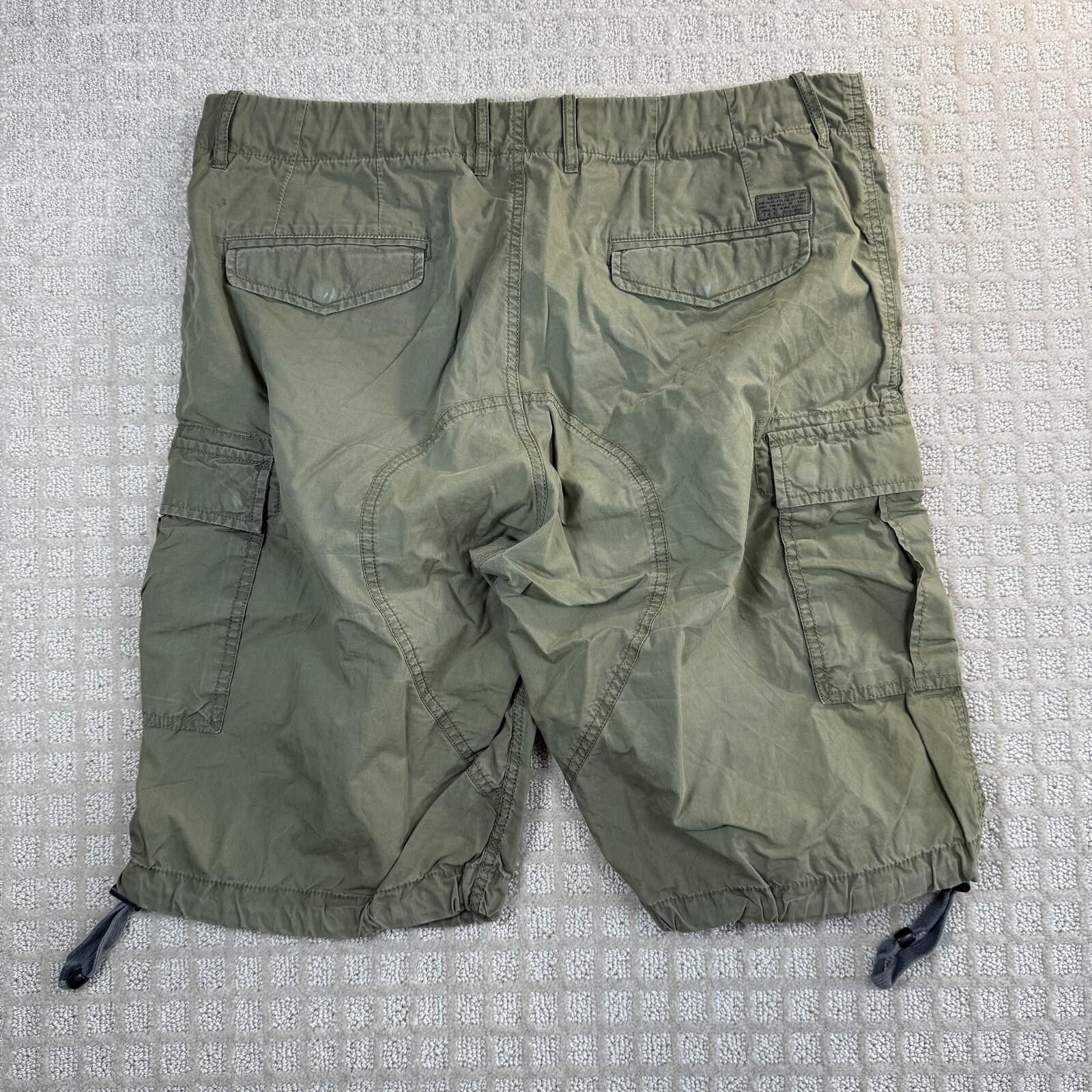 Diesel Diesel Cargo Shorts Olive Green Waist 37 Size US 37 - 5 Thumbnail