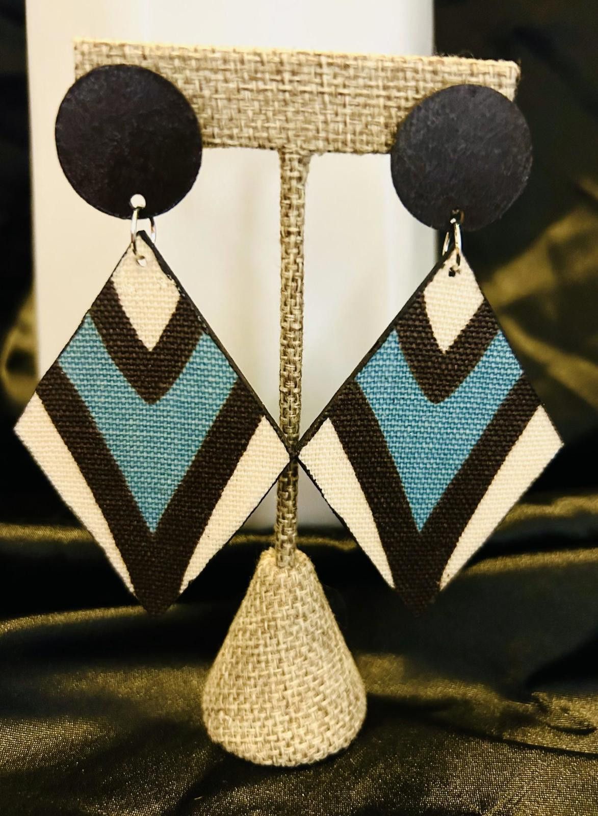 Designer Professional with Bold Cultural Elegance Earrings Size ONE SIZE - 1 Thumbnail