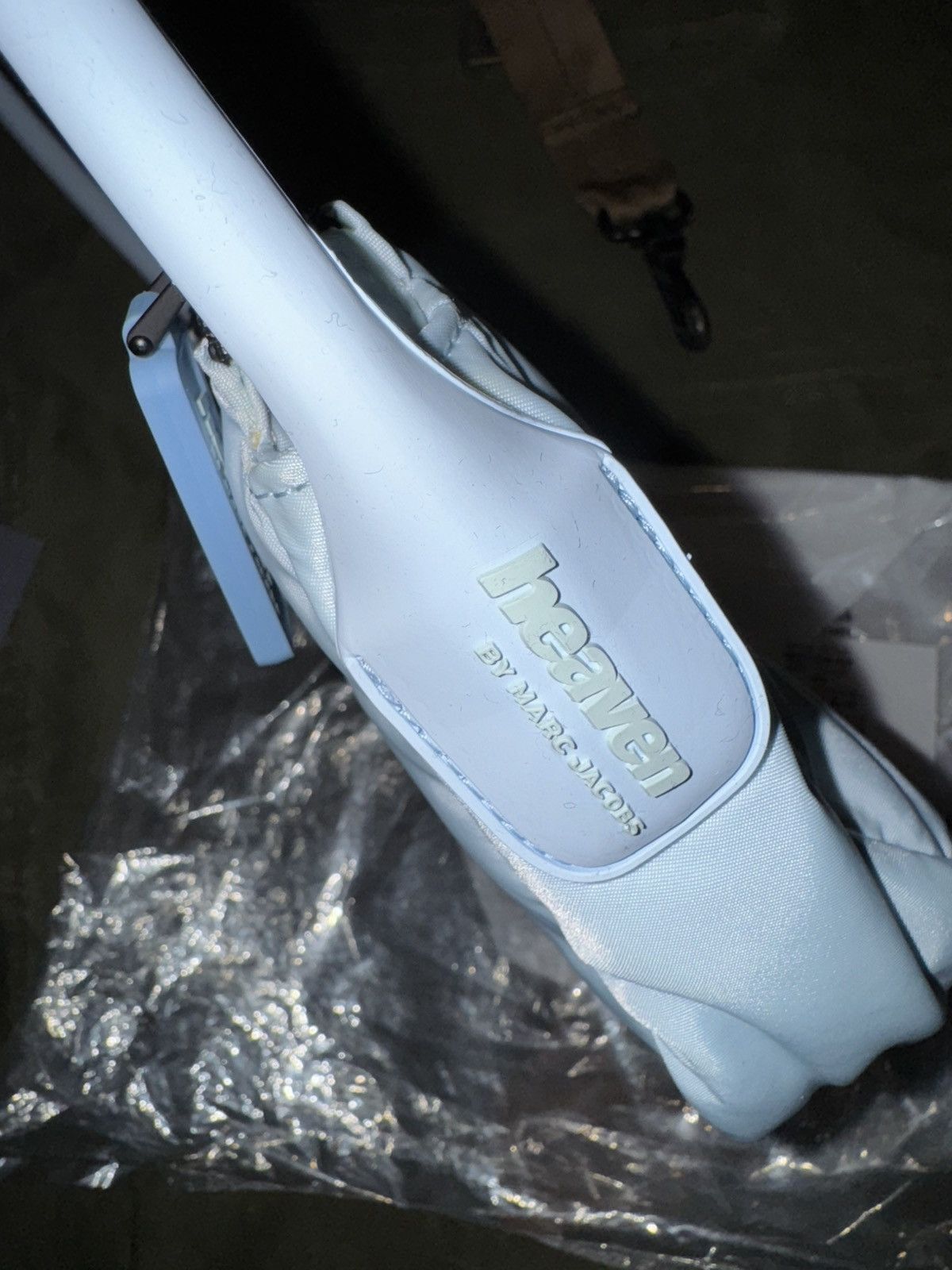 Heaven by Marc Jacobs Marc Jacobs Heaven Puffy Nylon Shoulder Bag Size ONE SIZE - 5 Thumbnail