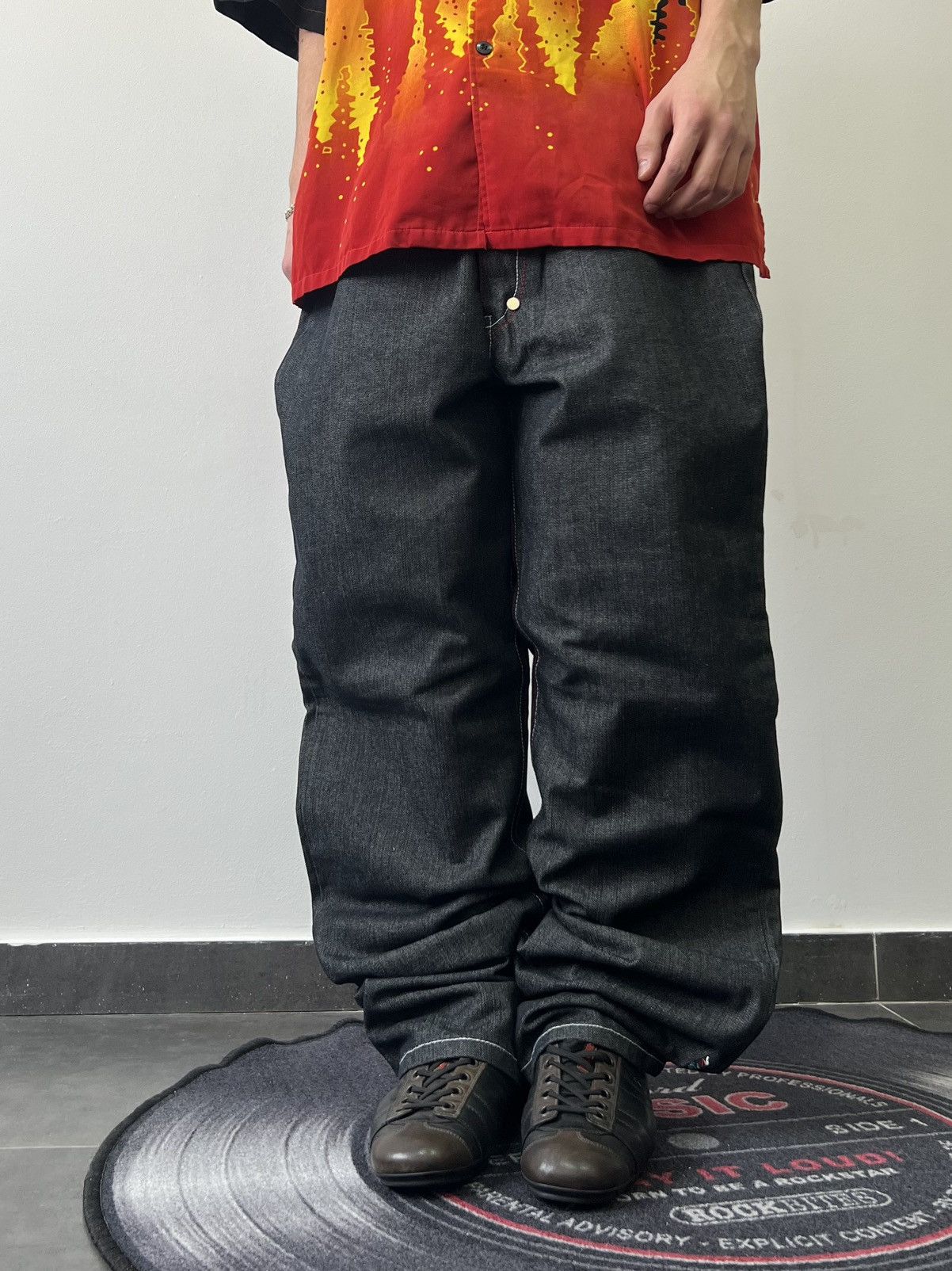 Coogi × Vintage Crazy baggy Vintage Coogi Embroidered jeans Size US 34 / EU 50 - 2 Thumbnail