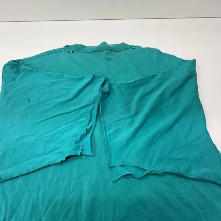 Balenciaga Balenciaga Balenciaga Distressed Logo Short Sleeve TShirt Size US XS / EU 42 / 0 - 7 Thumbnail