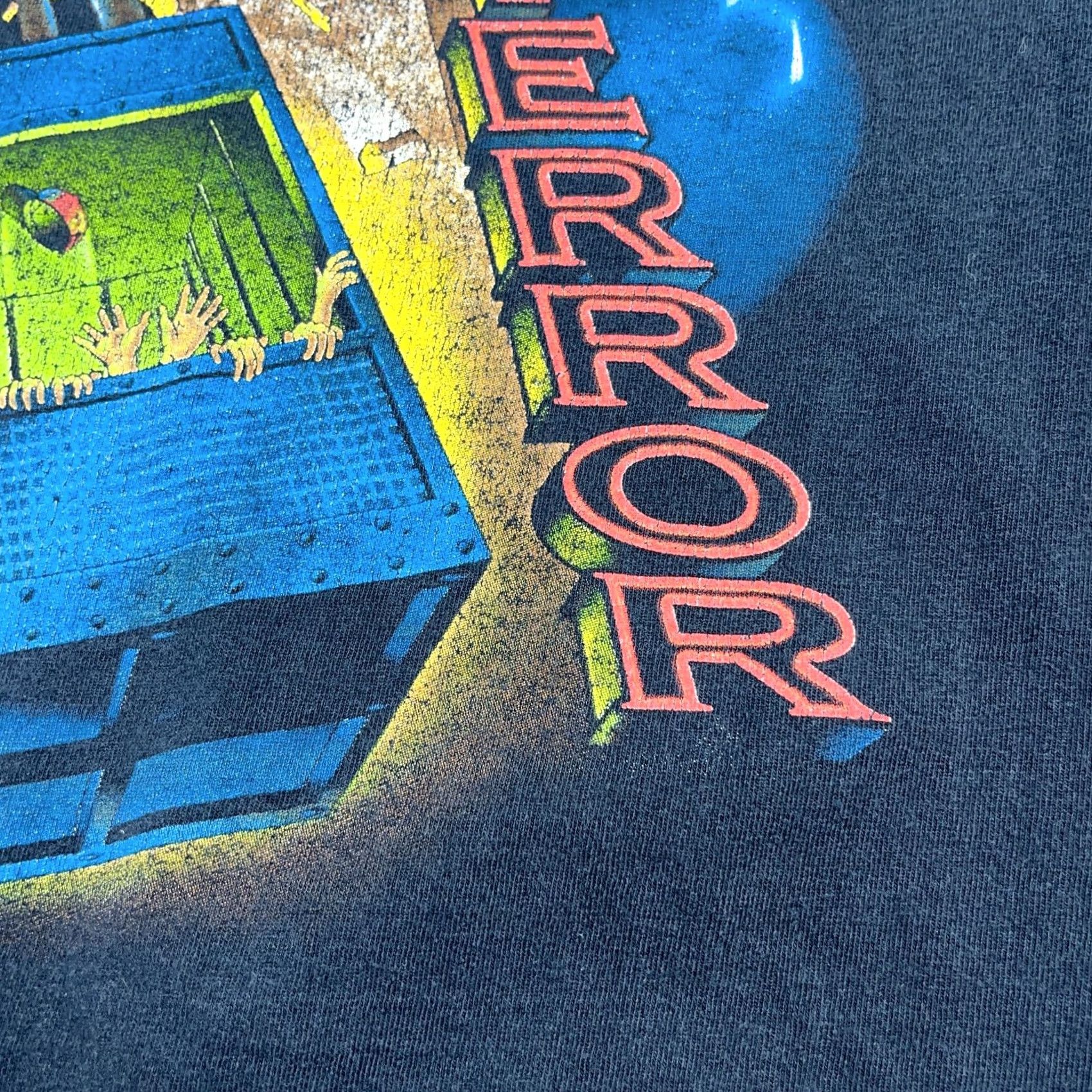 Disney VINTAGE Disney Tower of Terror Shirt Men L Black 2000s 90s Mickey Mouse Disney Theme Finding Nemo Size US L / EU 52-54 / 3 - 3 Thumbnail