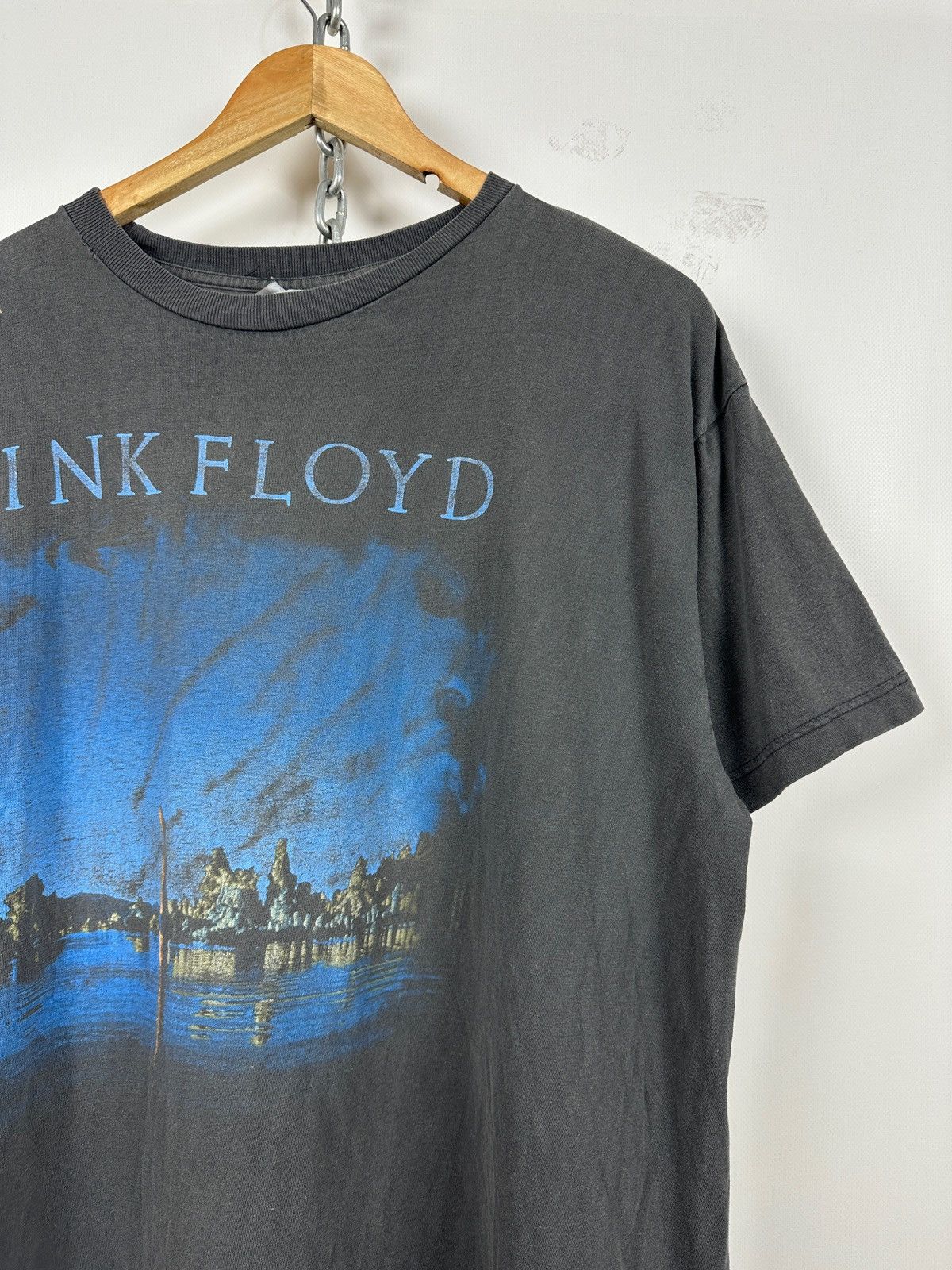 Band Tees 90s Vintage Pink Floyd Wish You Were Here Faded Band T-Shirt Size US XL / EU 56 / 4 - 6 Thumbnail