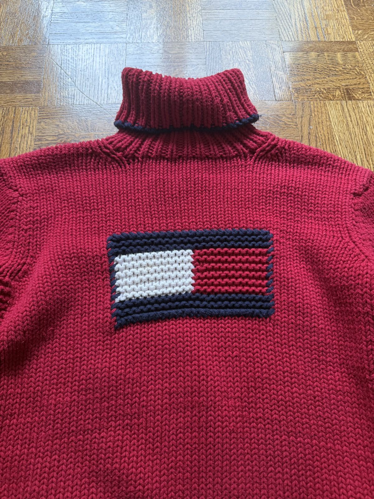Vintage Tommy Hilfiger Jeans Handknit Turtleneck Sweater Size M / US 6-8 / IT 42-44 - 2 Thumbnail