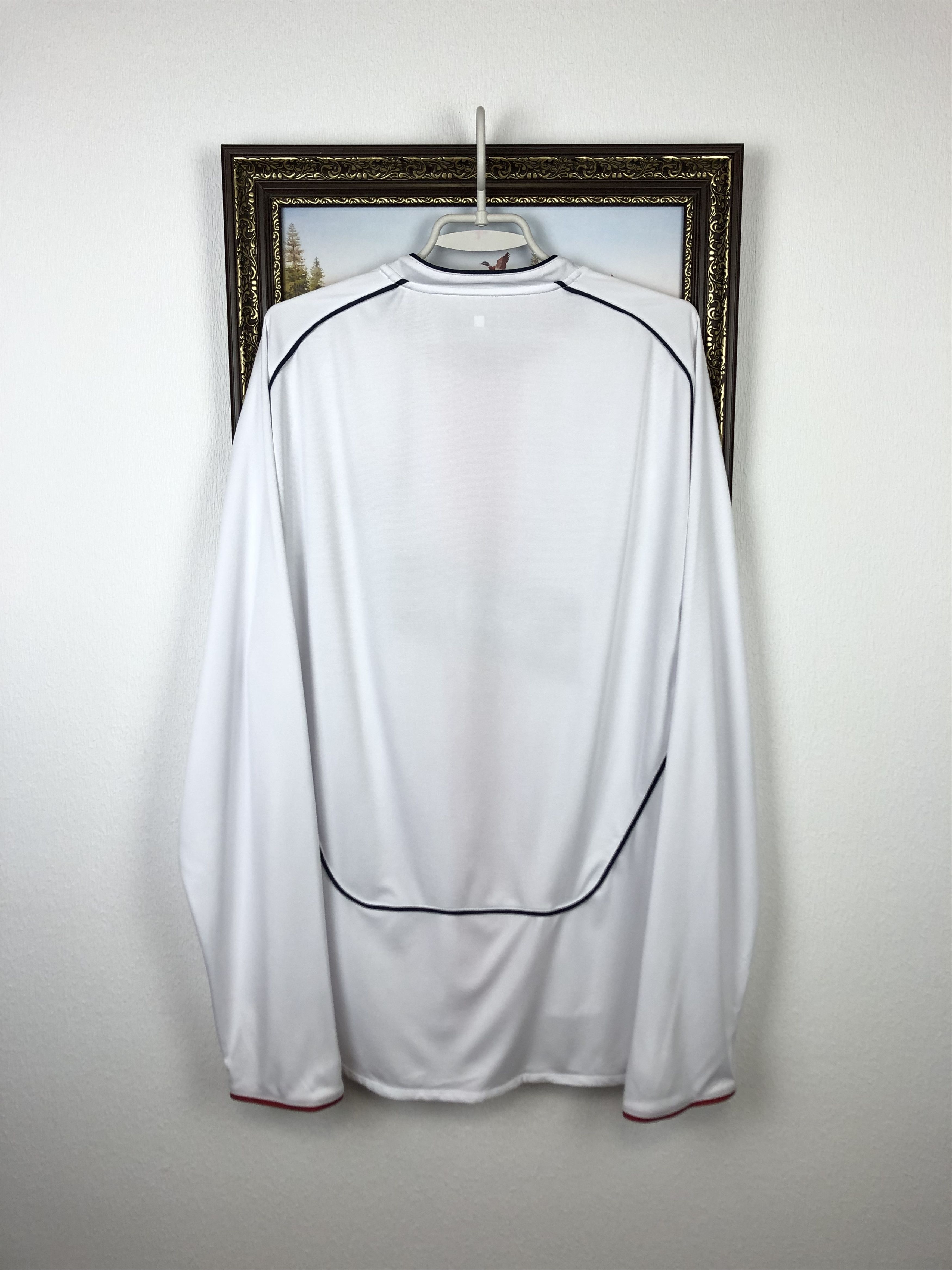 Umbro Glasgow Rangers football shirt 2005 Soccer Umbro Long Sleeve Size US XL / EU 56 / 4 - 11 Thumbnail