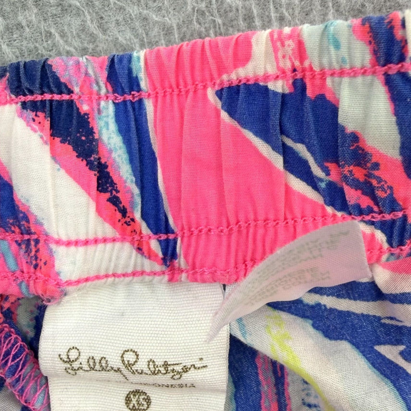 Lilly Pulitzer Lilly Pulitzer Shorts Womens XS Pink Blue Tropical Print Drawstring Beach Summer Size 26" / US 2 / IT 38 - 5 Thumbnail