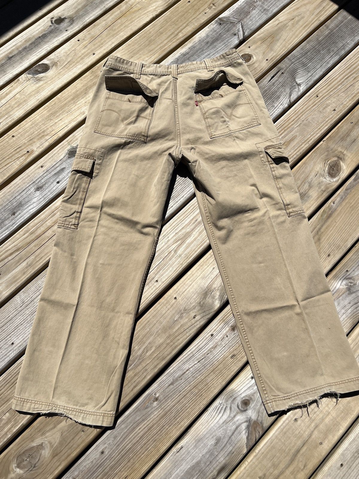 Levi's × Vintage Vintage Y2K Levi’s Baggy Cargo Khaki Pants Size US 38 / EU 54 - 8 Thumbnail