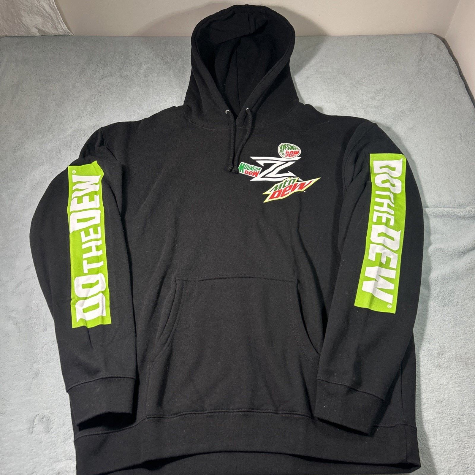 Independent Trading Co. NBA Mountain Dew Hoodie XL Loose Do The Dew Zach La Vine Size US XL / EU 56 / 4 - 8 Thumbnail