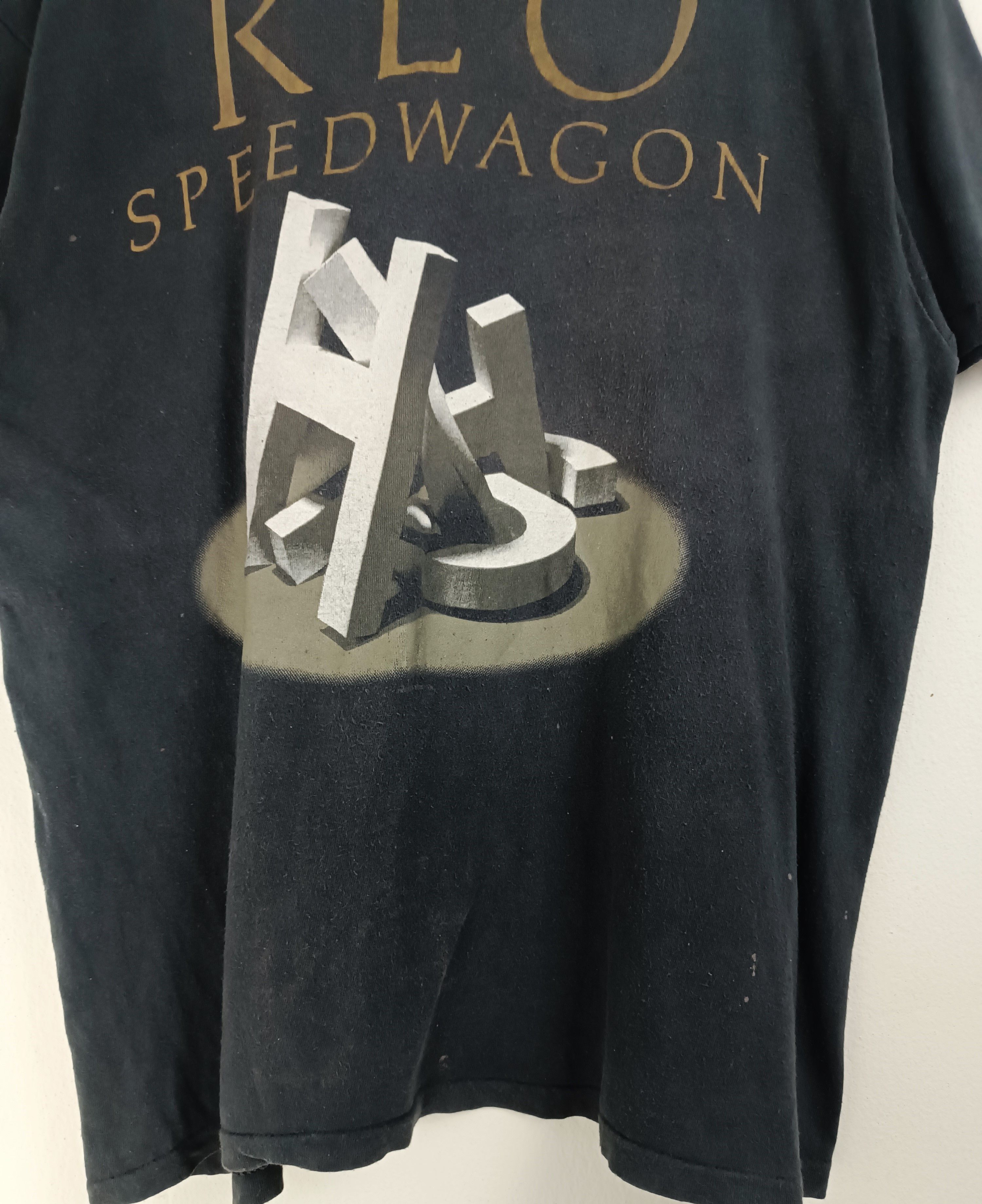 Band Tees THRASH FADED VINTAGE 80'S REO SPEEDWAGON HITS styx journey Size US L / EU 52-54 / 3 - 7 Thumbnail