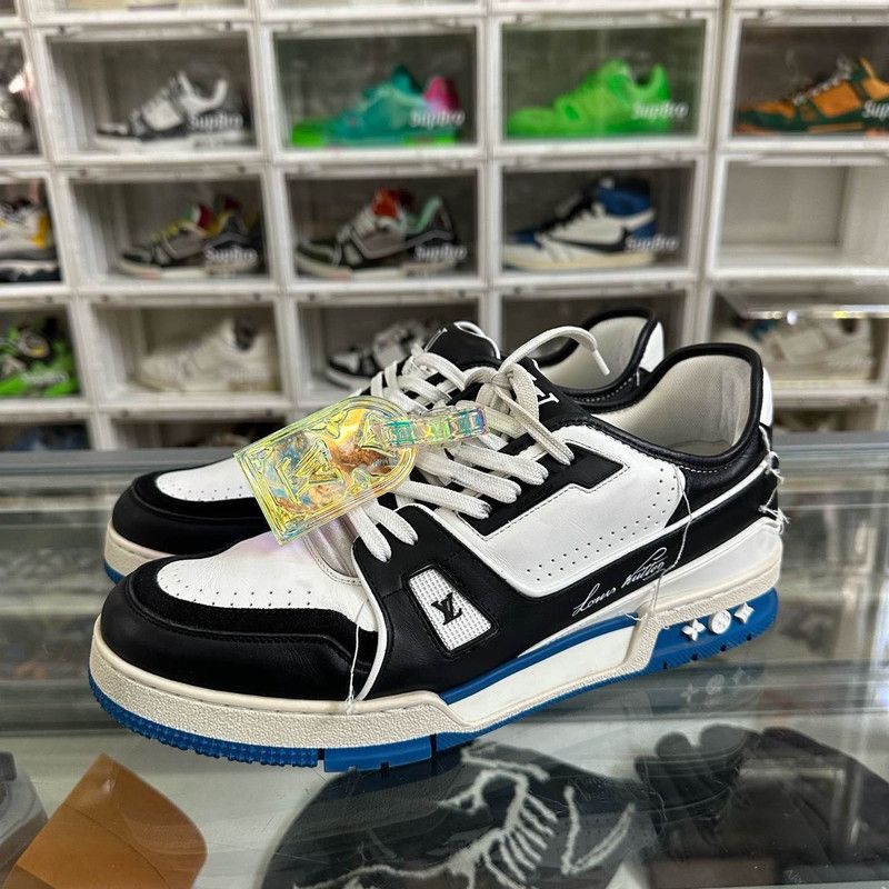 Louis Vuitton Louis Vuitton Trainer Low Fashion Sneakers in Black Blue 0079 Size US 9.5 / EU 42-43 - 1 Thumbnail