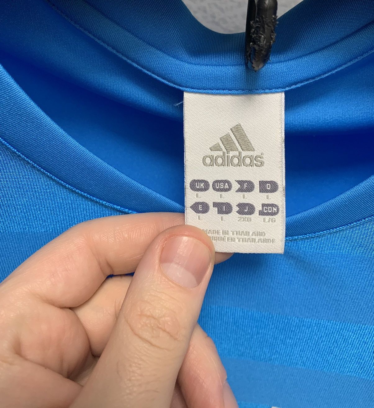 Adidas West Bromwich Albion vintage adidas soccer jersey 2011 L siz Size US L / EU 52-54 / 3 - 4 Thumbnail