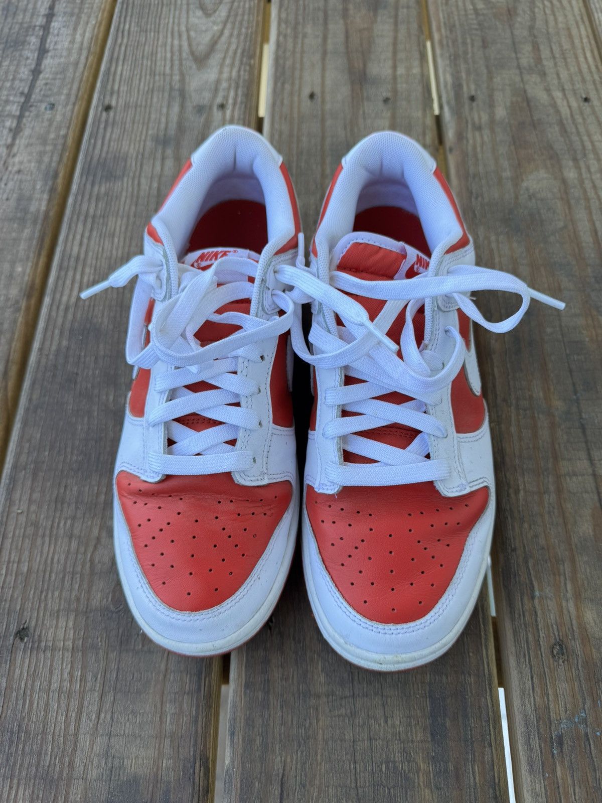 Nike Nike Dunk Low 'Championship Red' Size US 9 / EU 42 - 2 Thumbnail