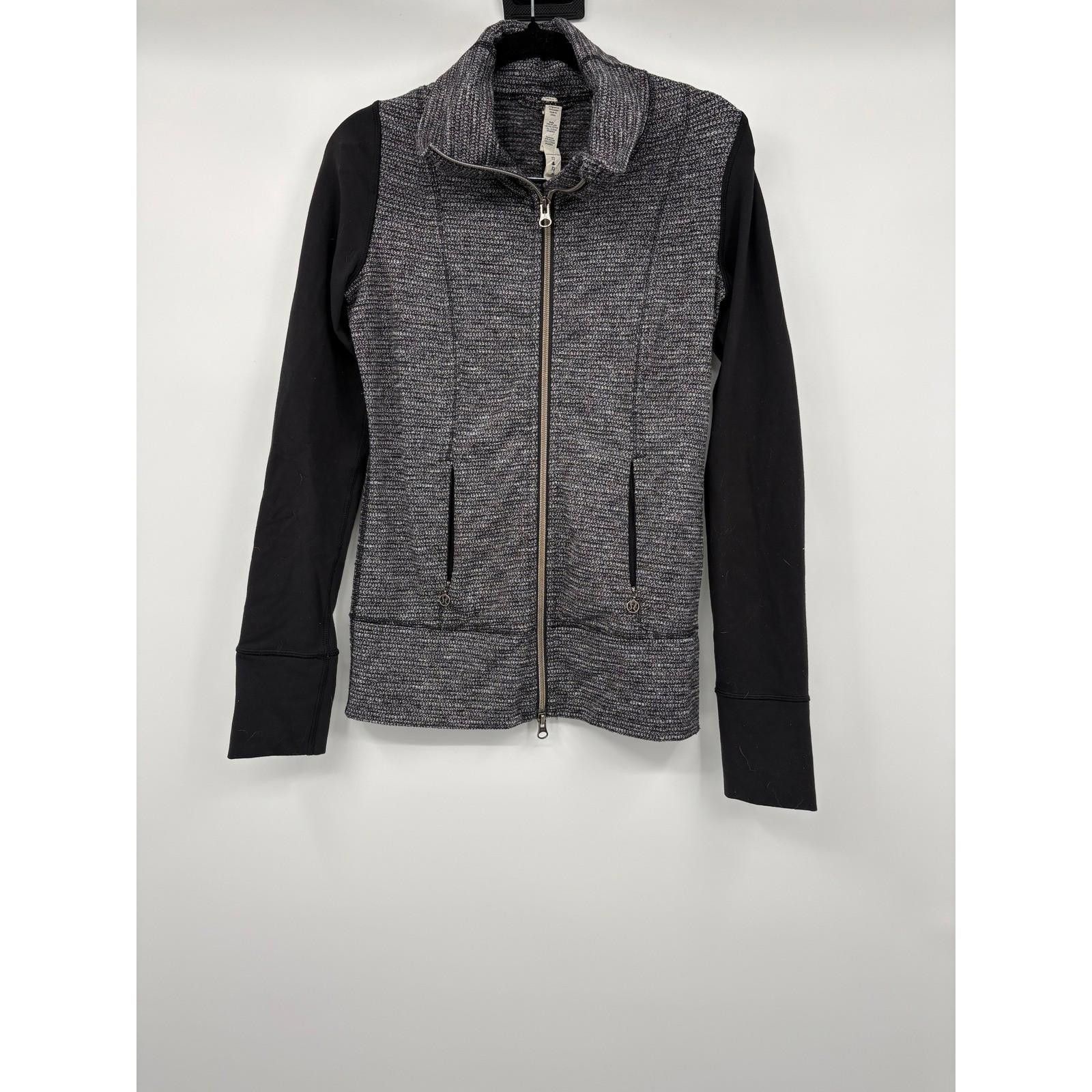 Lululemon Lululemon Daily Yoga Jacket in Coco Pique Black/Gray Size 2 Size XS / US 0-2 / IT 36-38 - 2 Thumbnail