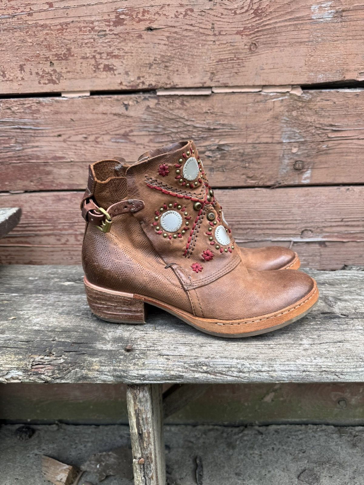 A.S.98 Vintage A.S.98 Gaudi Style Distressed Leather Boot Size US 8 / IT 38 - 1 Thumbnail